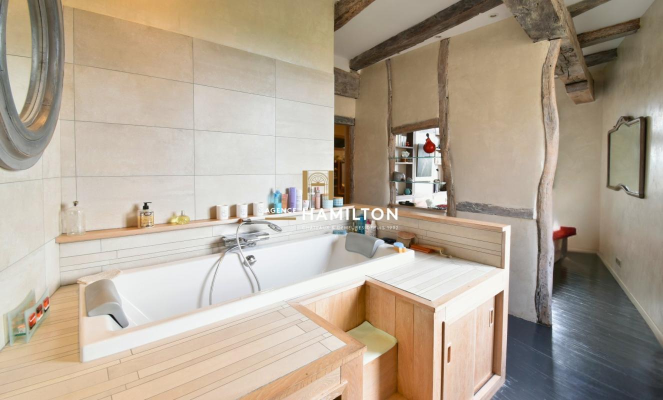3 bedroom maison de village in Cordes Sur Ciel, Tarn, France
