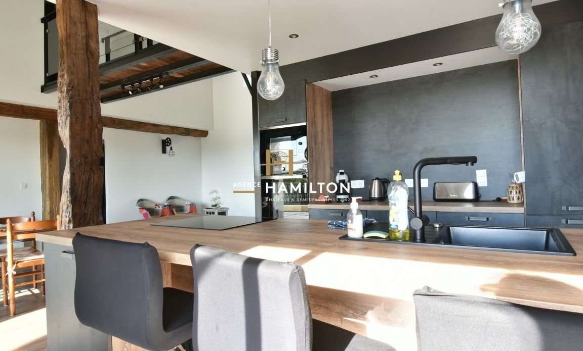 7 bedroom maison de village in Cordes Sur Ciel, Tarn, France