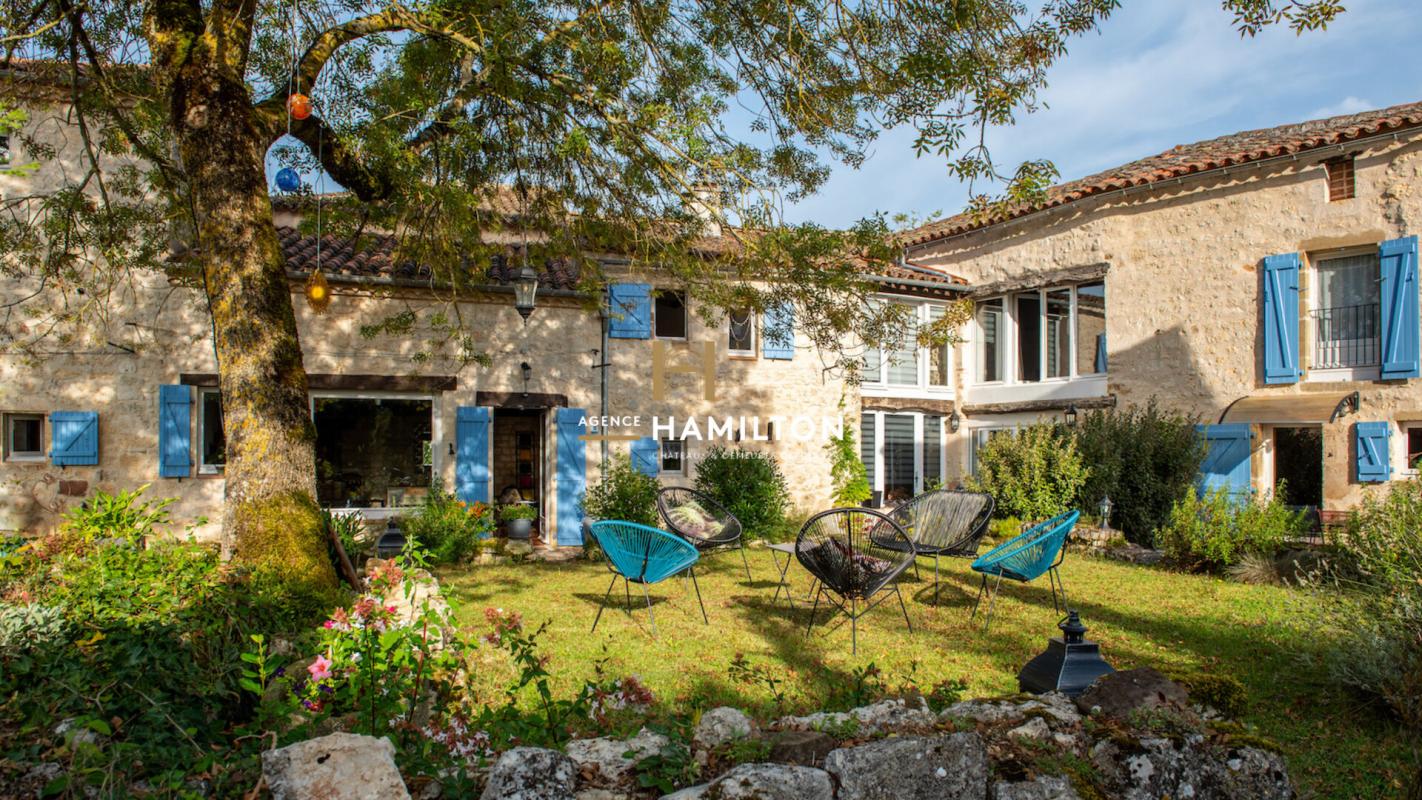8 bedroom maison in Cordes Sur Ciel, Tarn, France