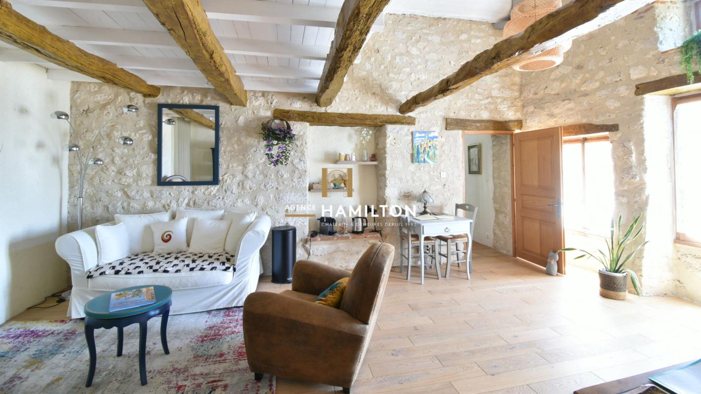 8 bedroom maison in Cordes Sur Ciel, Tarn, France