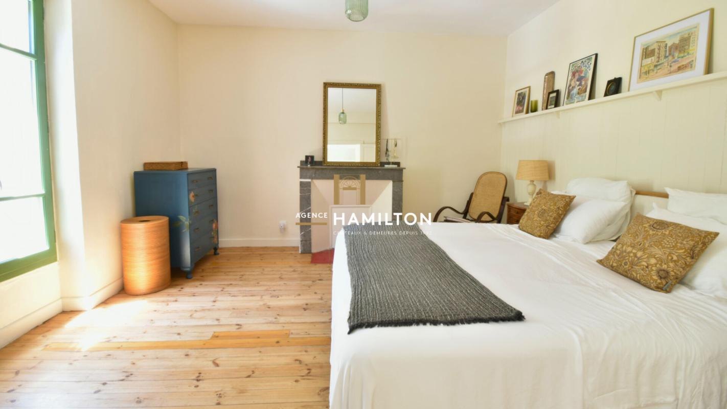 4 bedroom maison de village in Cordes Sur Ciel, Tarn, France