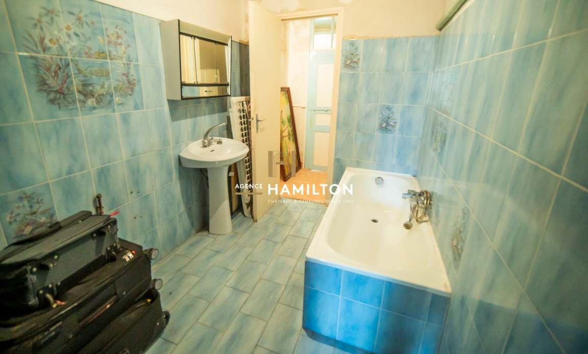 3 bedroom maison de village in Cordes Sur Ciel, Tarn, France