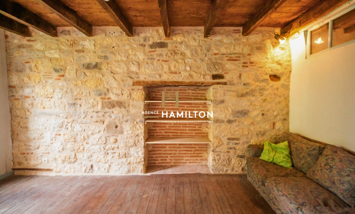 3 bedroom maison de village in Cordes Sur Ciel, Tarn, France