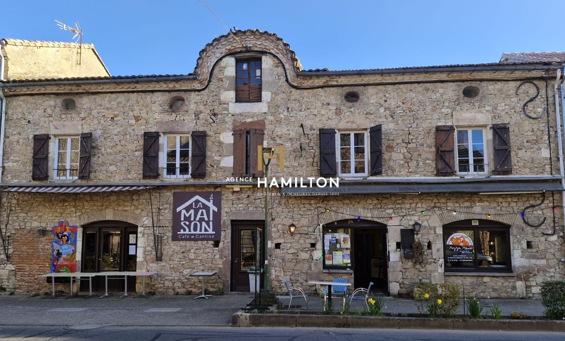 4 bedroom maison de village in Cordes Sur Ciel, Tarn, France