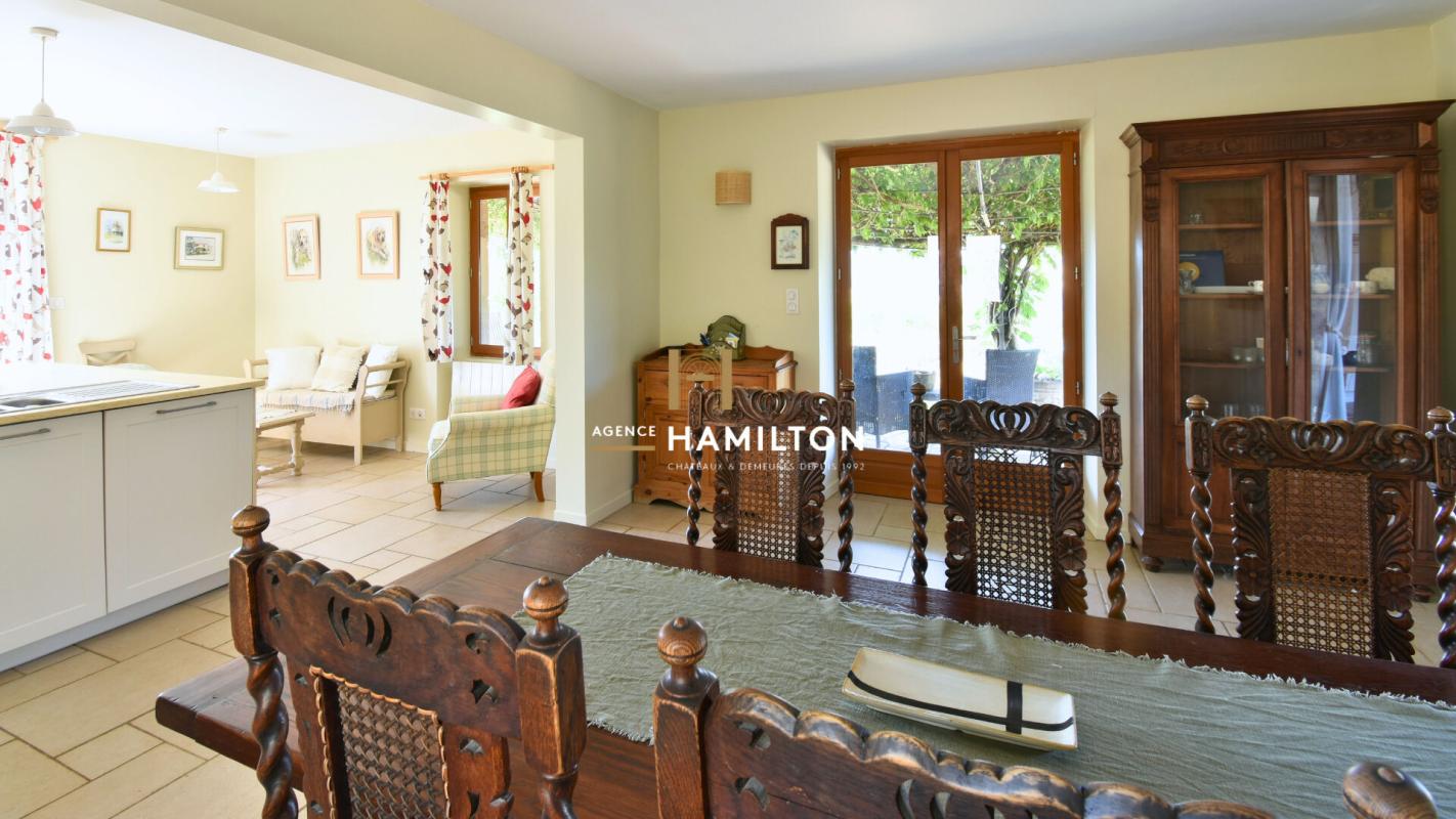 3 bedroom maison in Cordes Sur Ciel, Tarn, France