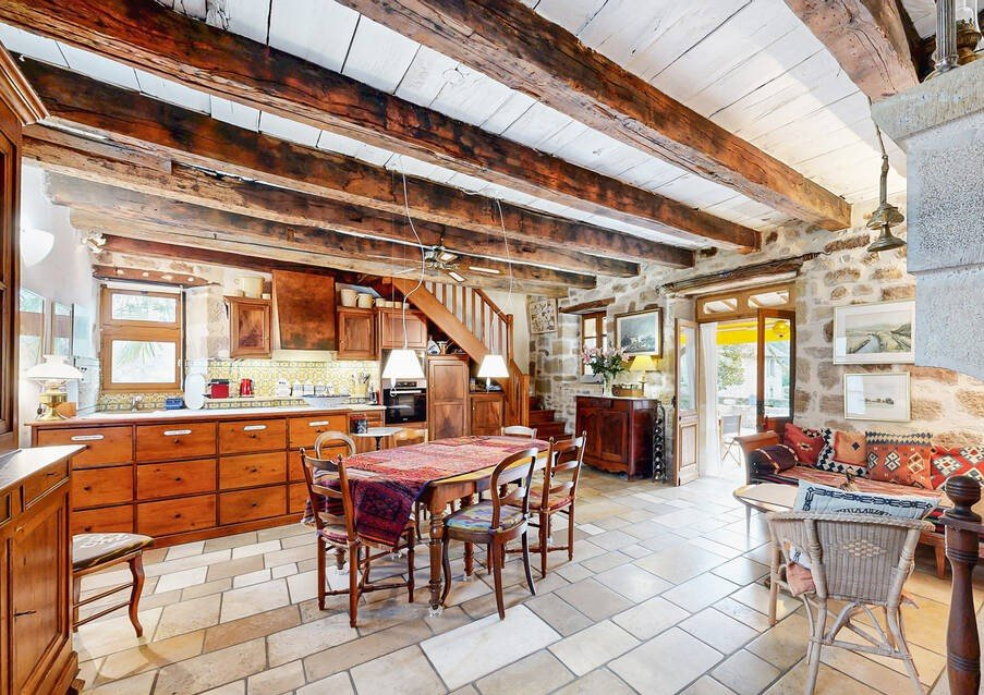 5 bedroom maison de village in Figeac, Lot, France