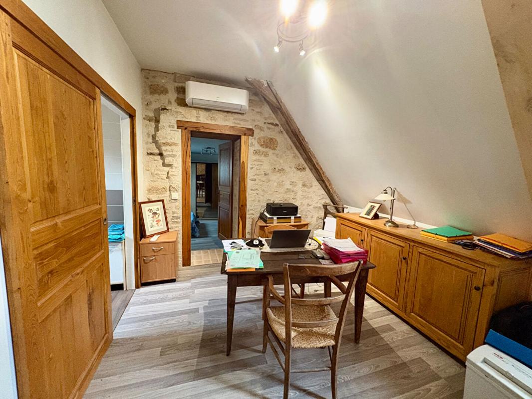 3 bedroom maison en pierres in Lissac Et Mouret, Lot, France