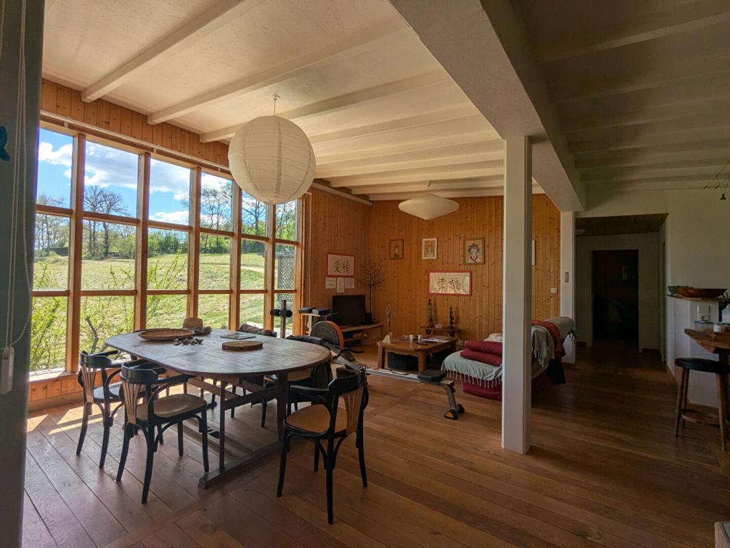 3 bedroom maison en bois in Camburat, Lot, France