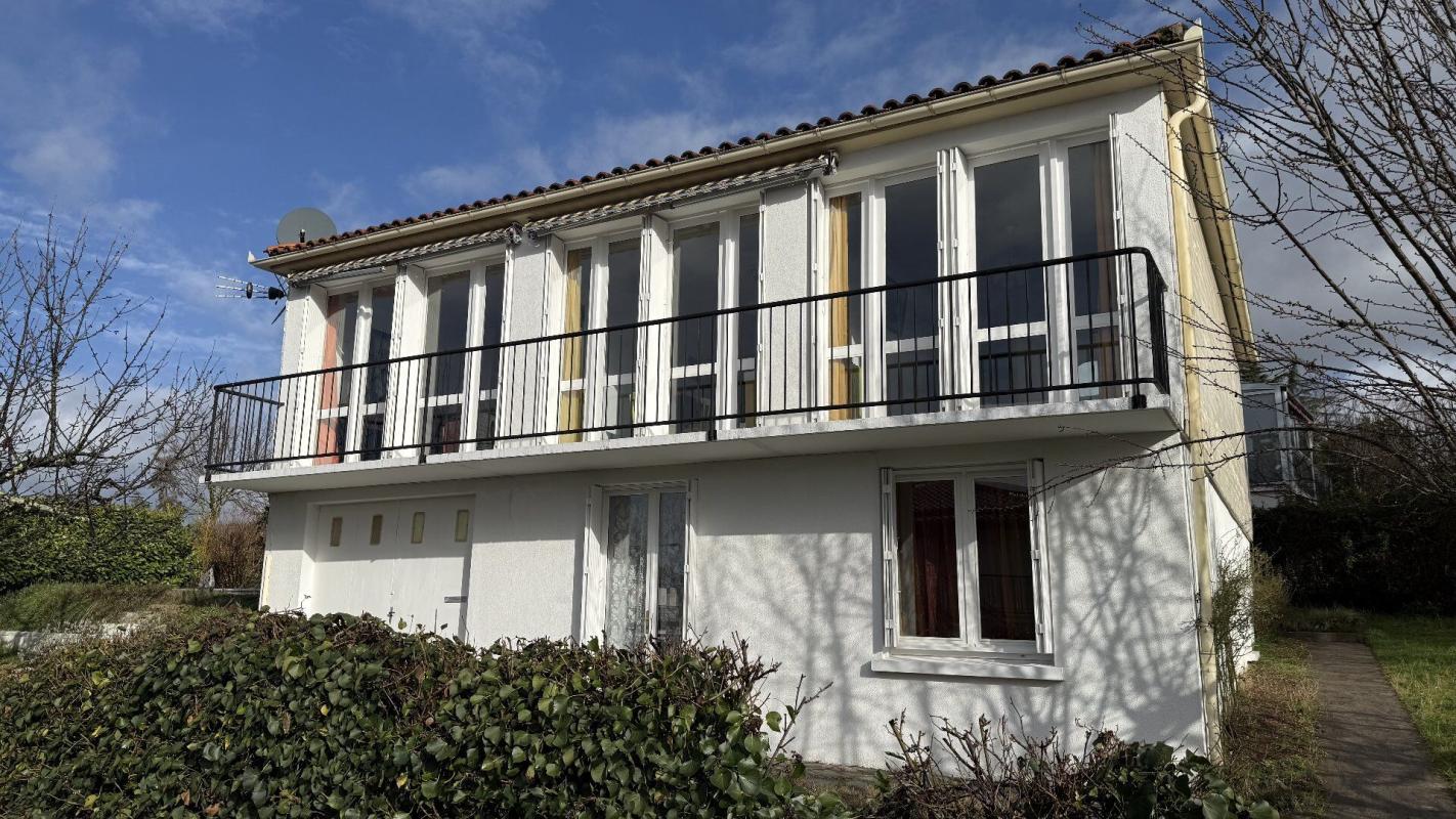 3 bedroom maison in Figeac, Lot, France