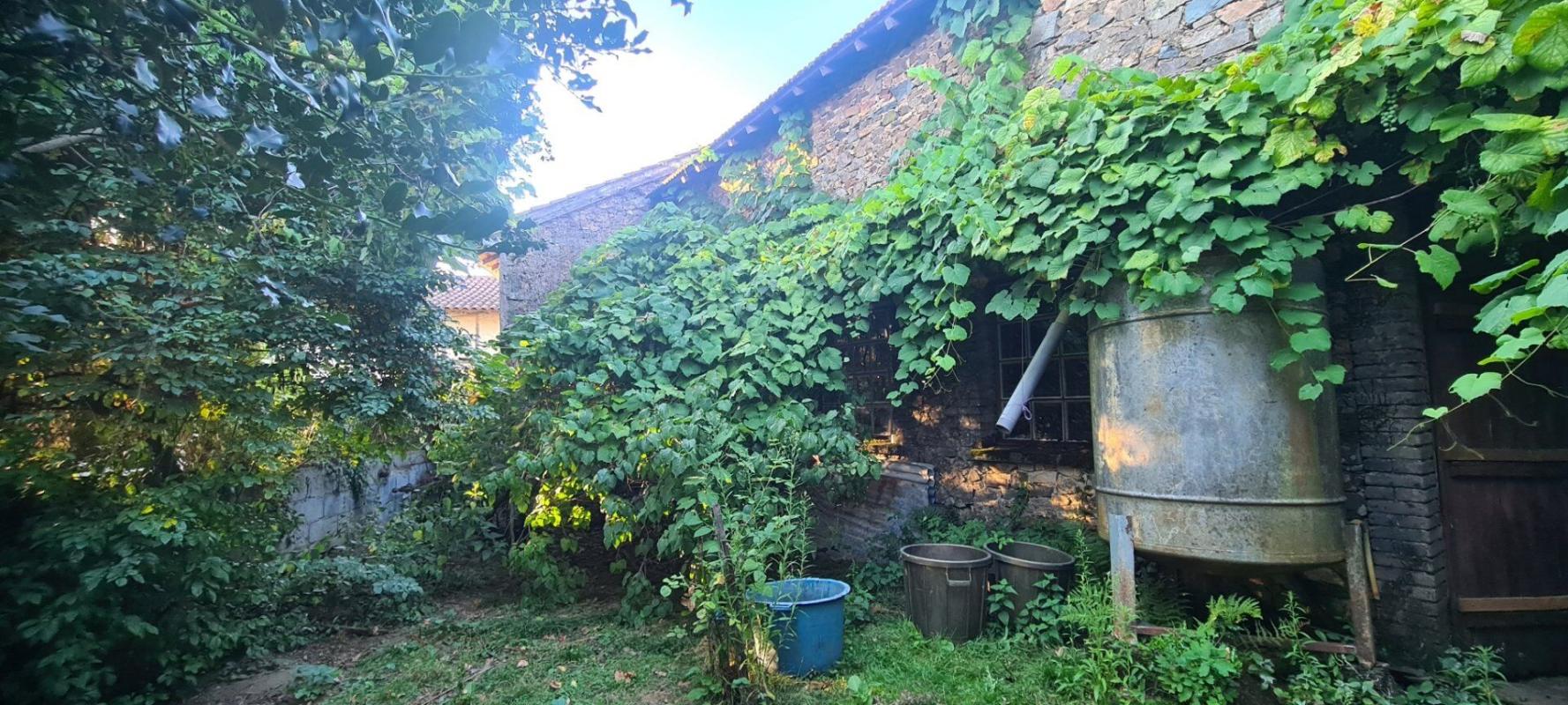 3 bedroom maison de village in Prendeignes, Lot, France