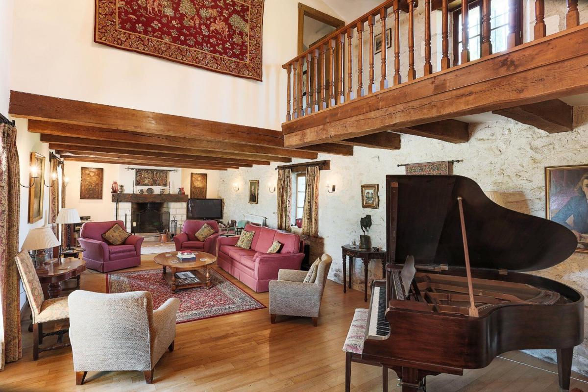 6 bedroom propriete in Castelnau De Montmiral, Tarn, France