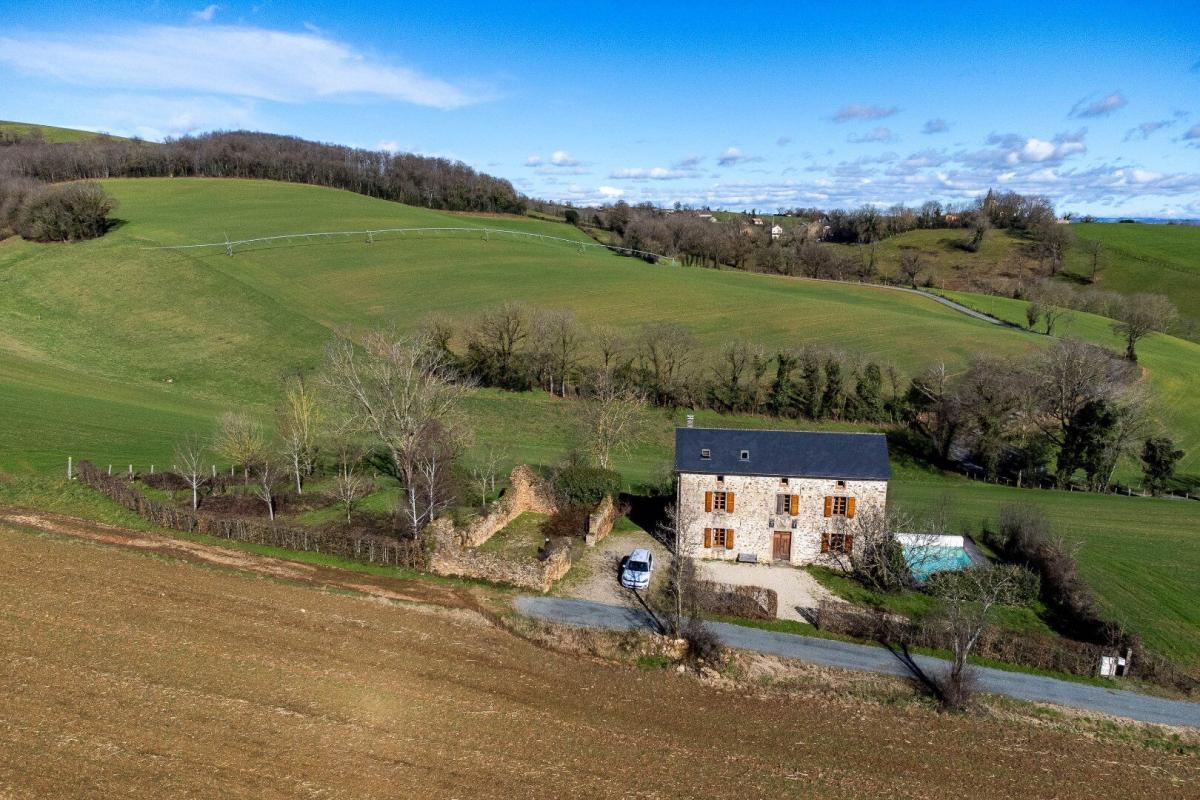 4 bedroom maison in Tanus, Tarn, France