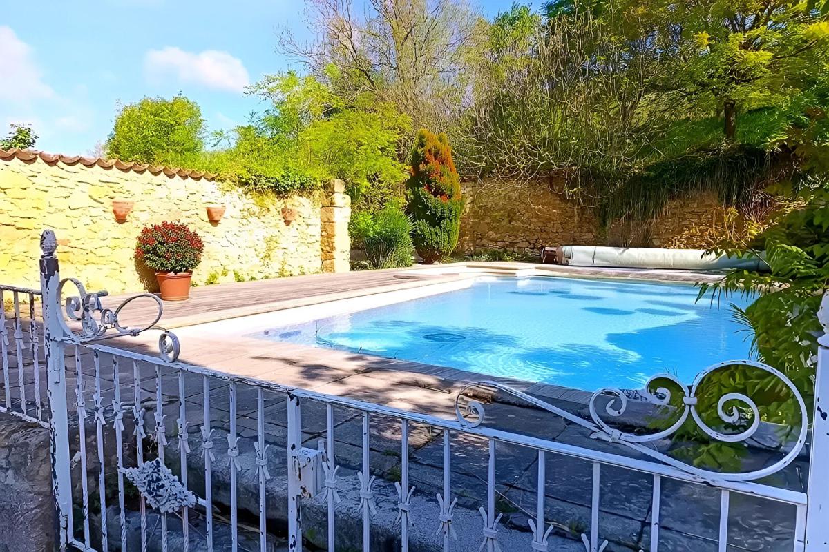 10 bedroom gite in Lautrec, Tarn, France