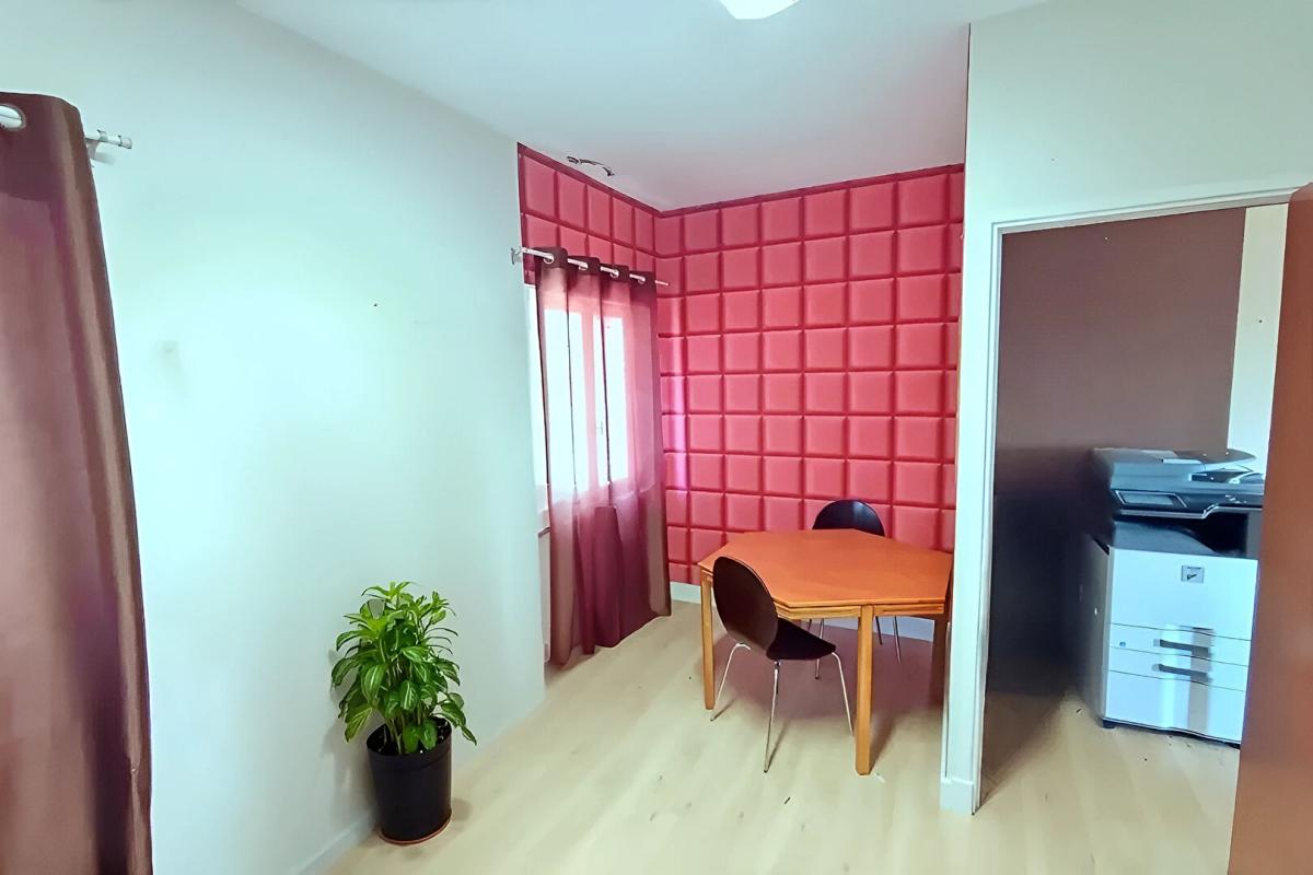 10 bedroom gite in Lautrec, Tarn, France