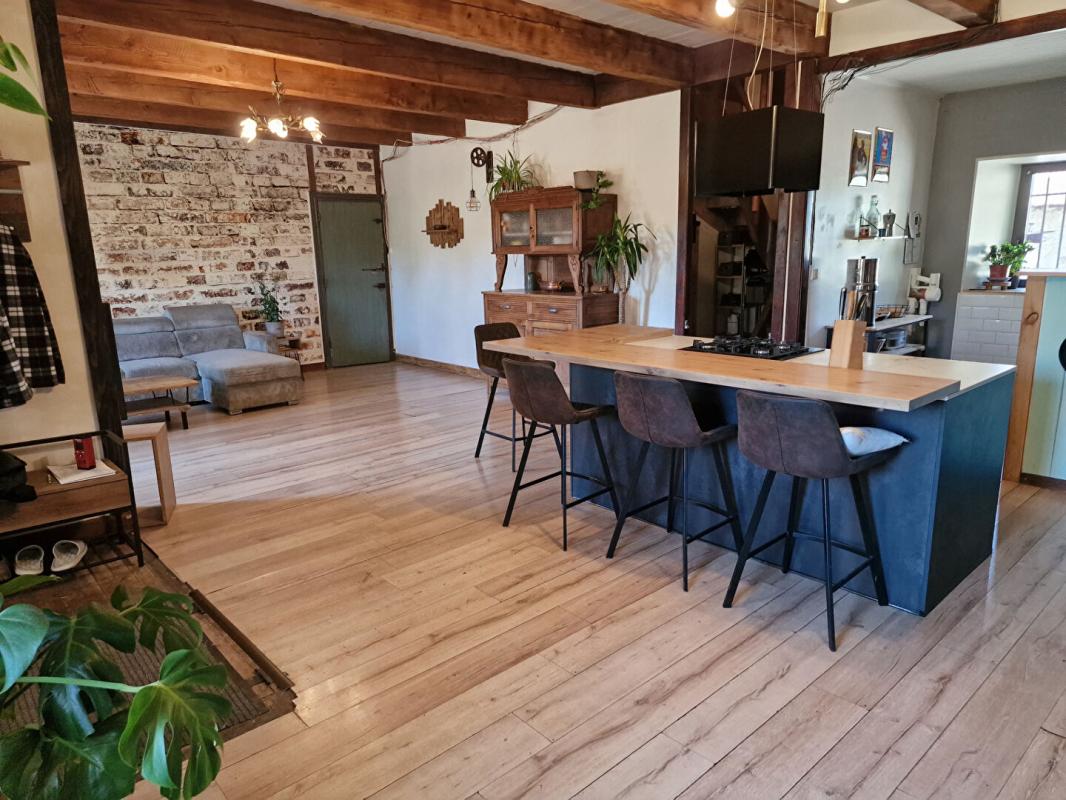 3 bedroom maison in Saint Saturnin, Cantal, France