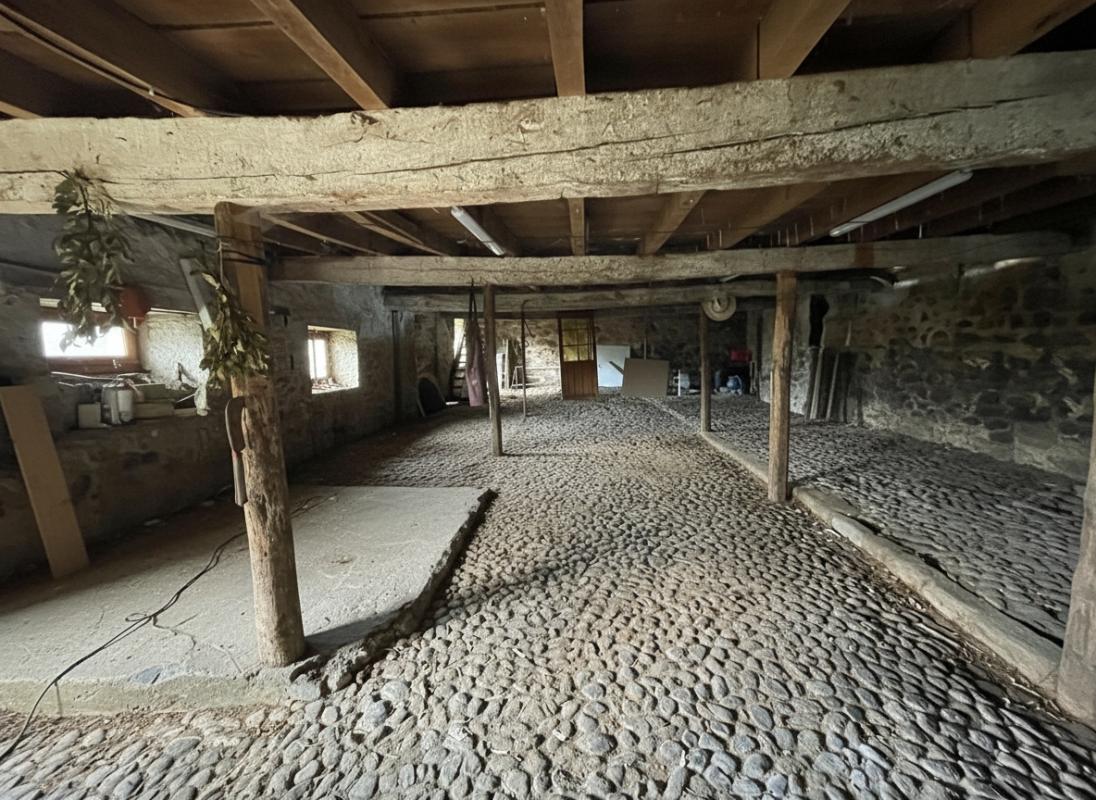 4 bedroom maison in Pailherols, Cantal, France