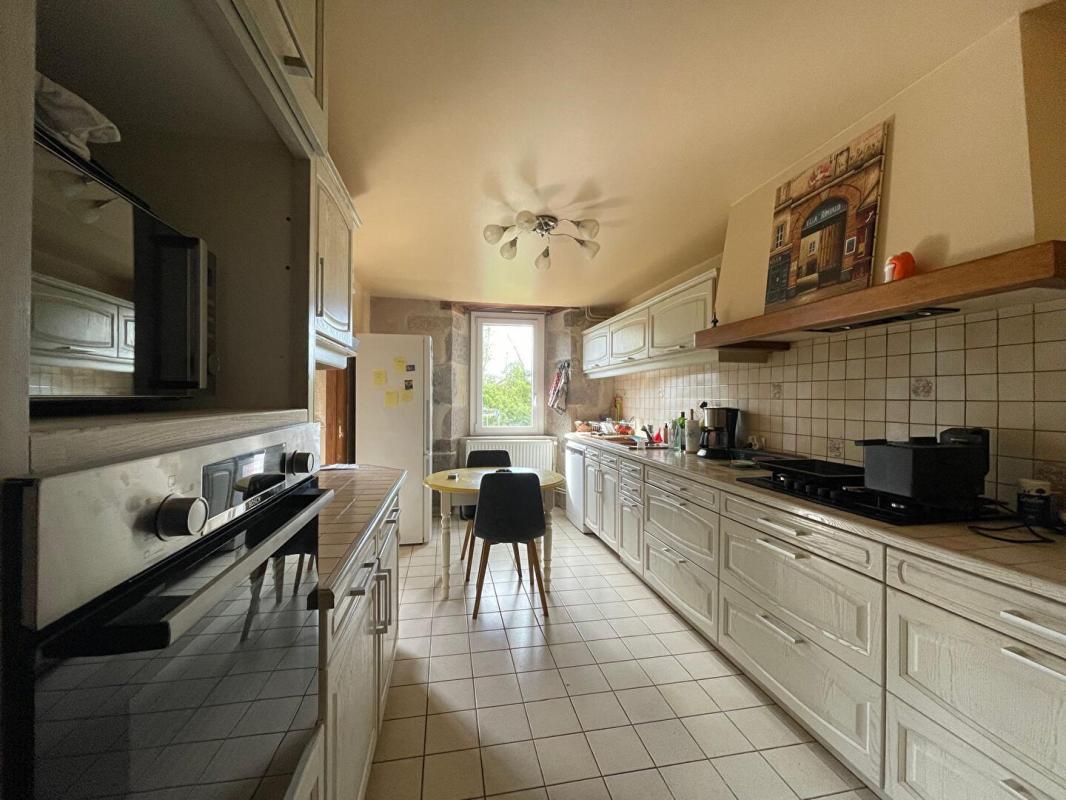 4 bedroom maison in Pailherols, Cantal, France