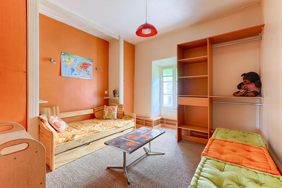 8 bedroom propriete in Breuillet, Essonne, France