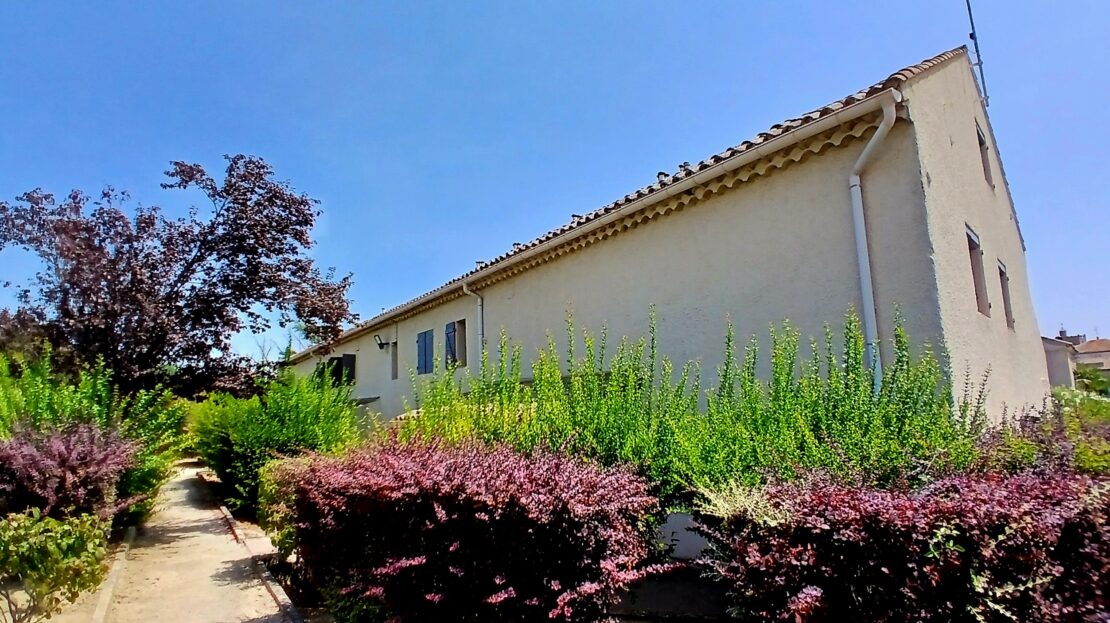 2 bedroom Apartment in Capestang, Herault, France – c168480e