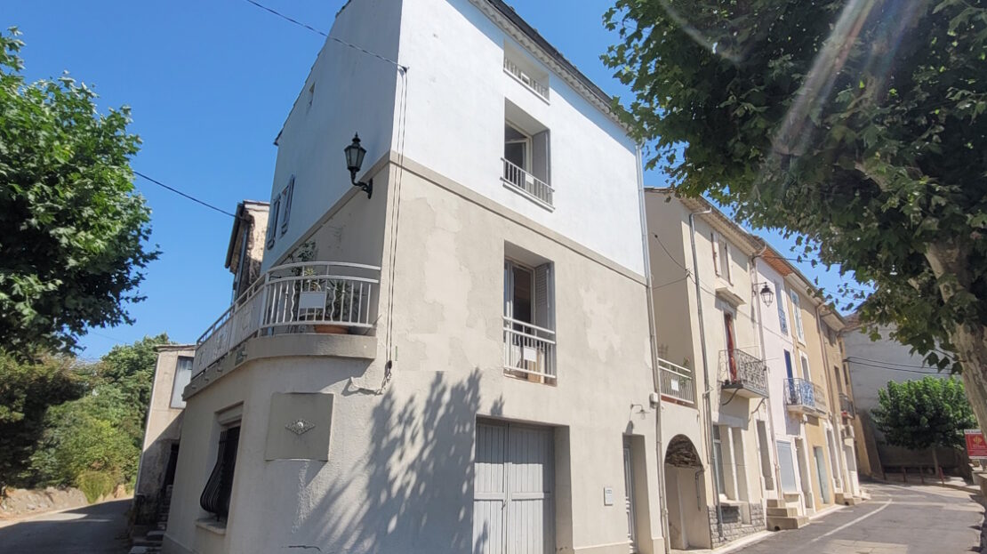 3 bedroom House in Laurens, Herault, France – l216000e