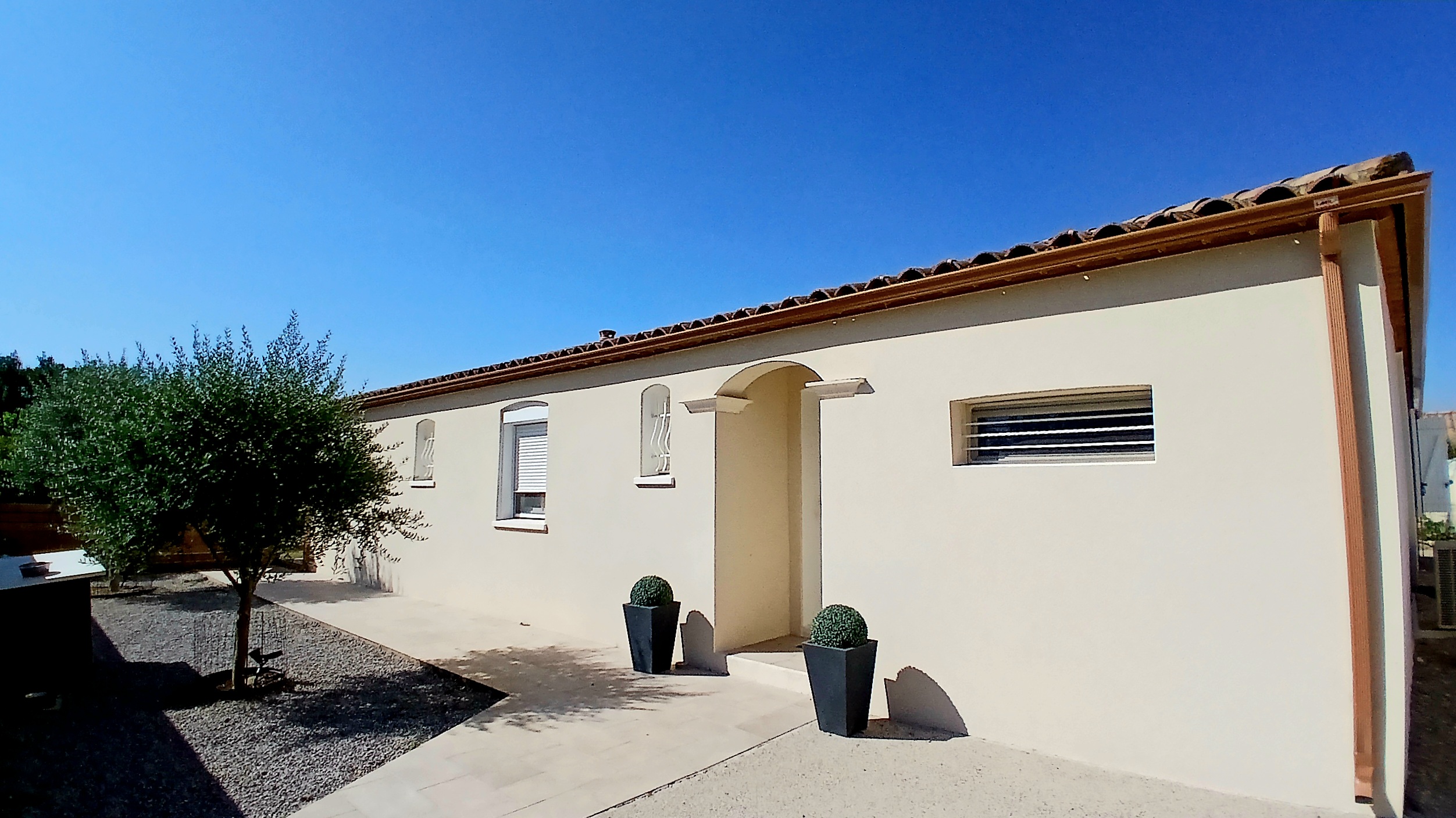 5 bedroom Detached House in Thezan Les Beziers, Herault, France – t486000e