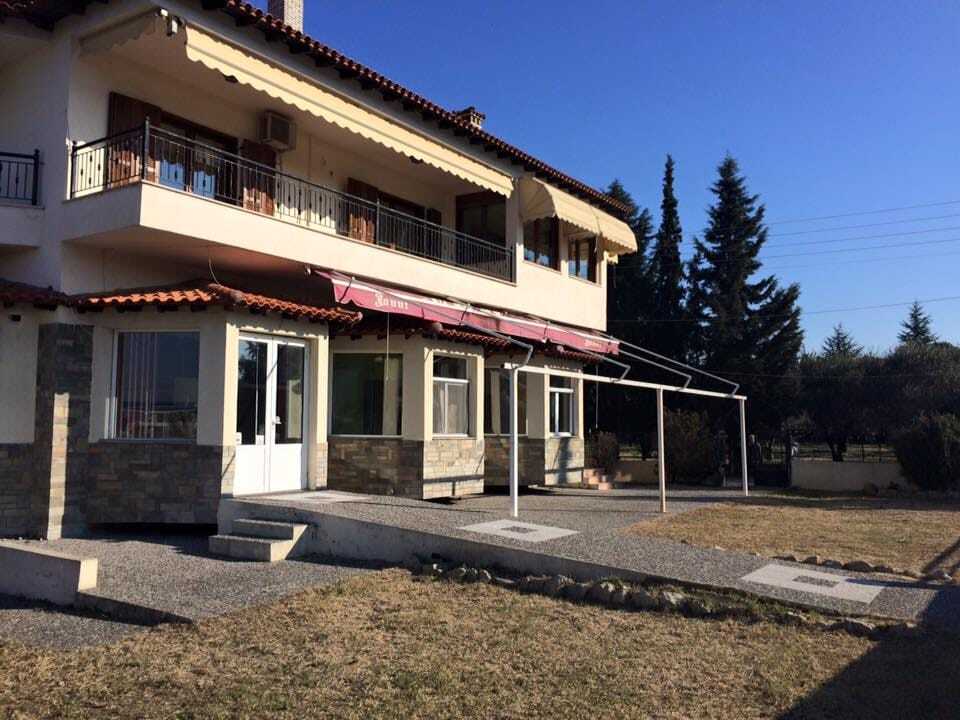 Building in Thermi, Thessaloniki – Suburbs, Greece – 66620