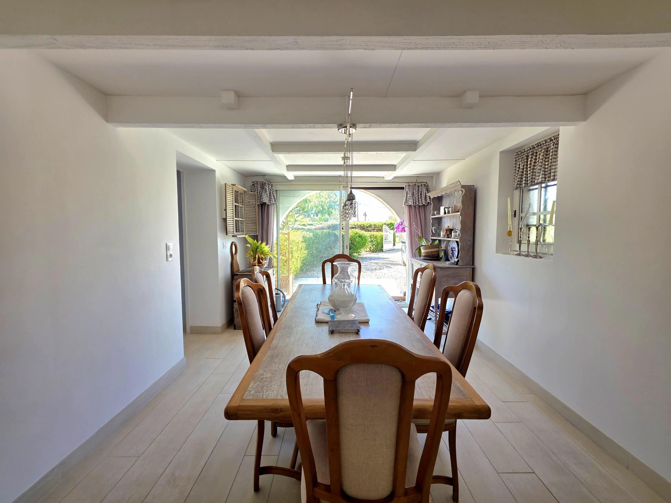 Beautifully Presented 3 bed Bungalow with Large Private Garden, Walking Distance to Eymet, Aquitaine – France – BVI71453