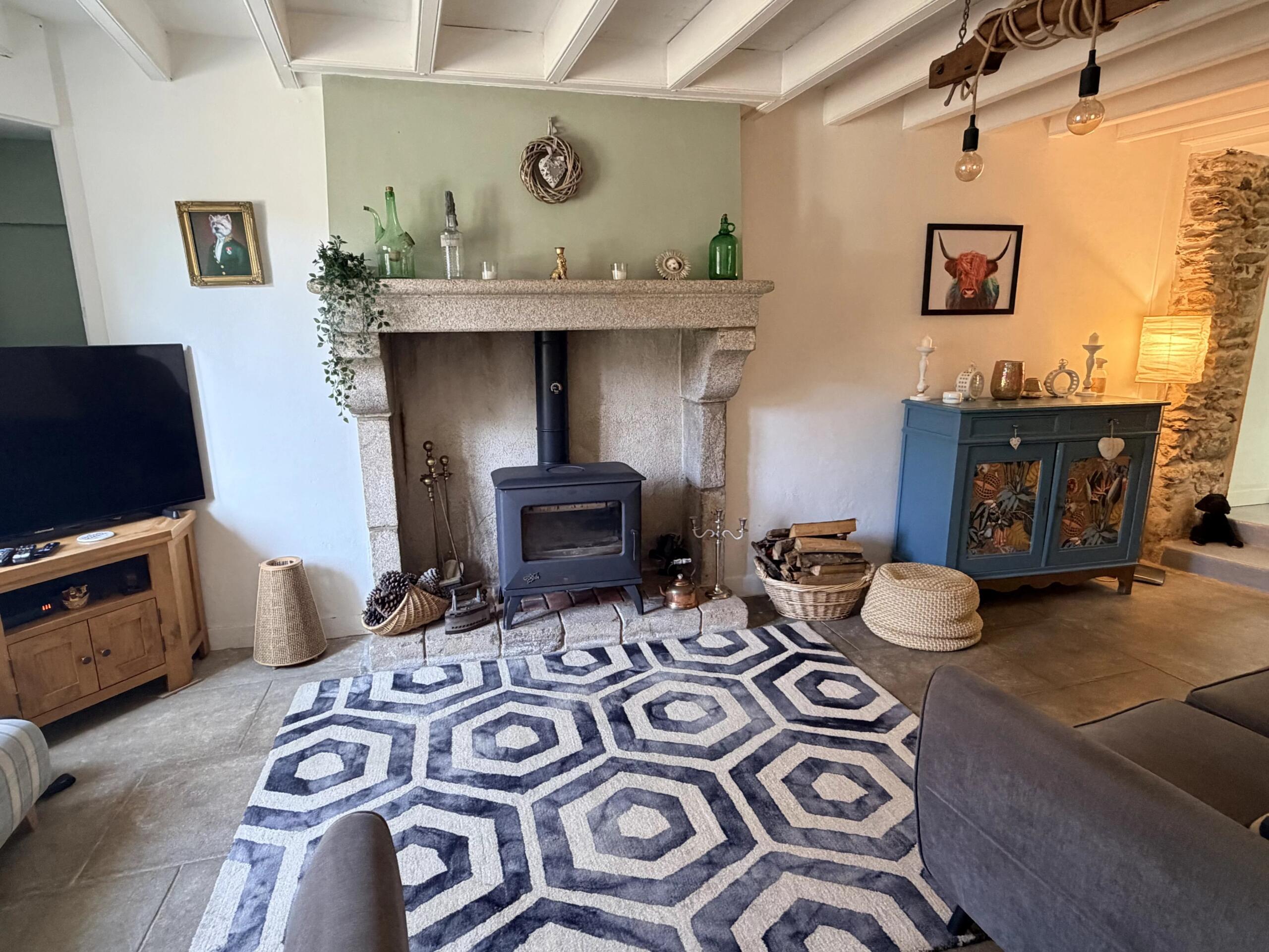 Four bedrooms, large family home, very well renovated, Limousin – France – BVI86610
