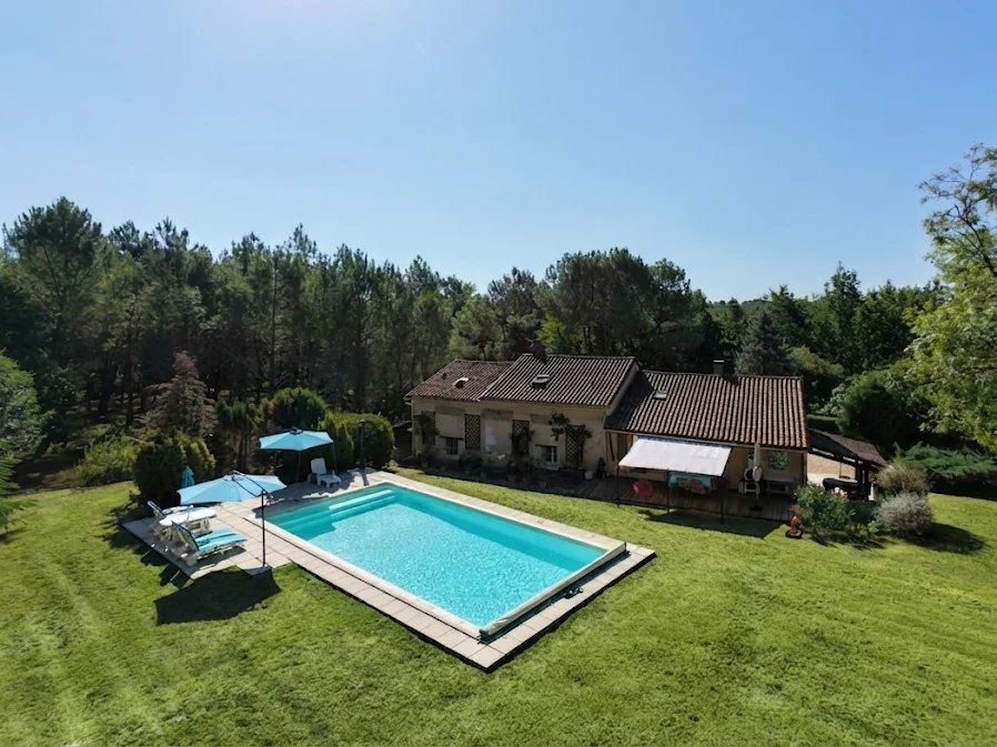 Tranquille four bedroom home with splendid gardens, Aquitaine – France – BVI86555