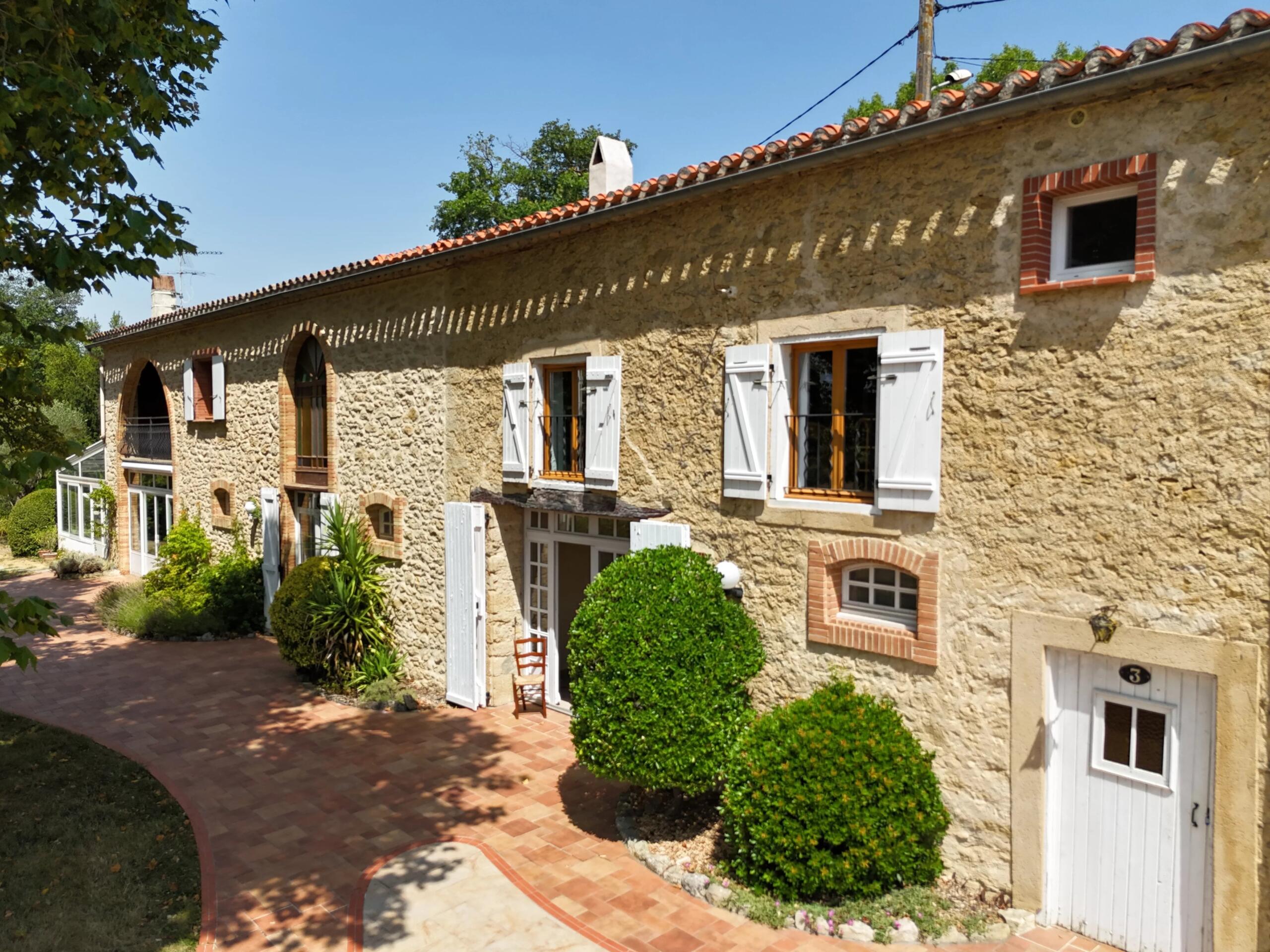 Charming Stone Farmhouse with Pool and Panoramic Pyrenean Mountain Views, Languedoc-Roussillon – France – BVI86427