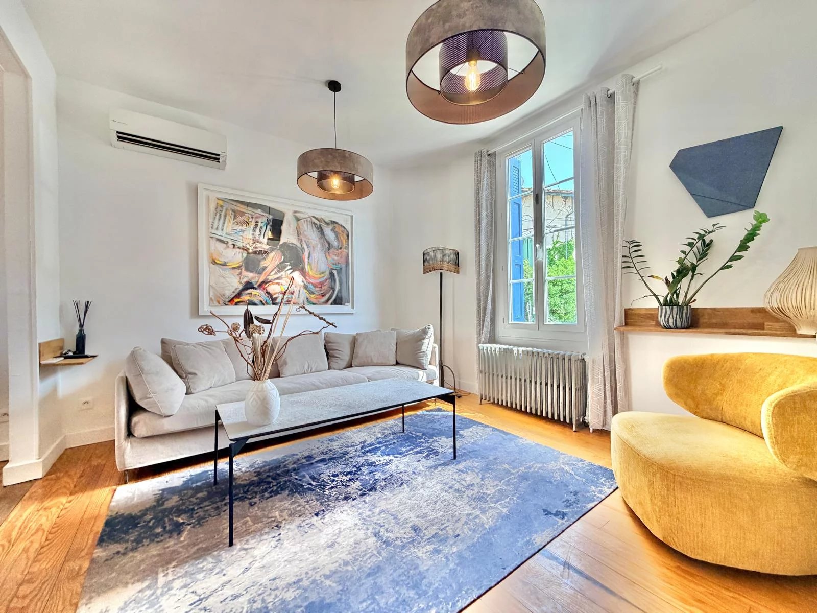 Elegant Townhouse with Pool Just Steps from Carcassonne’s Medieval City, Languedoc-Roussillon – France – BVI85592