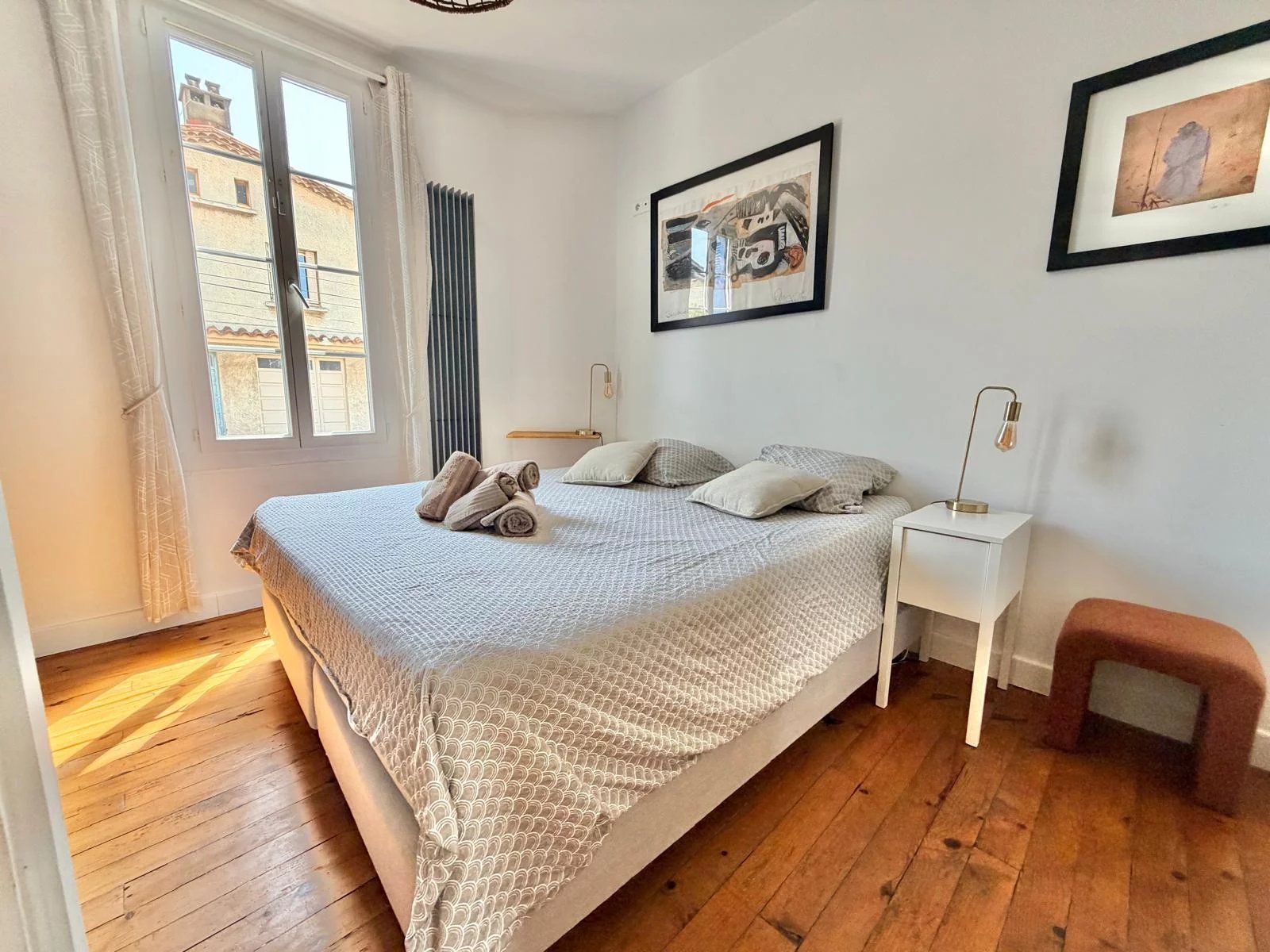 Elegant Townhouse with Pool Just Steps from Carcassonne’s Medieval City, Languedoc-Roussillon – France – BVI85592