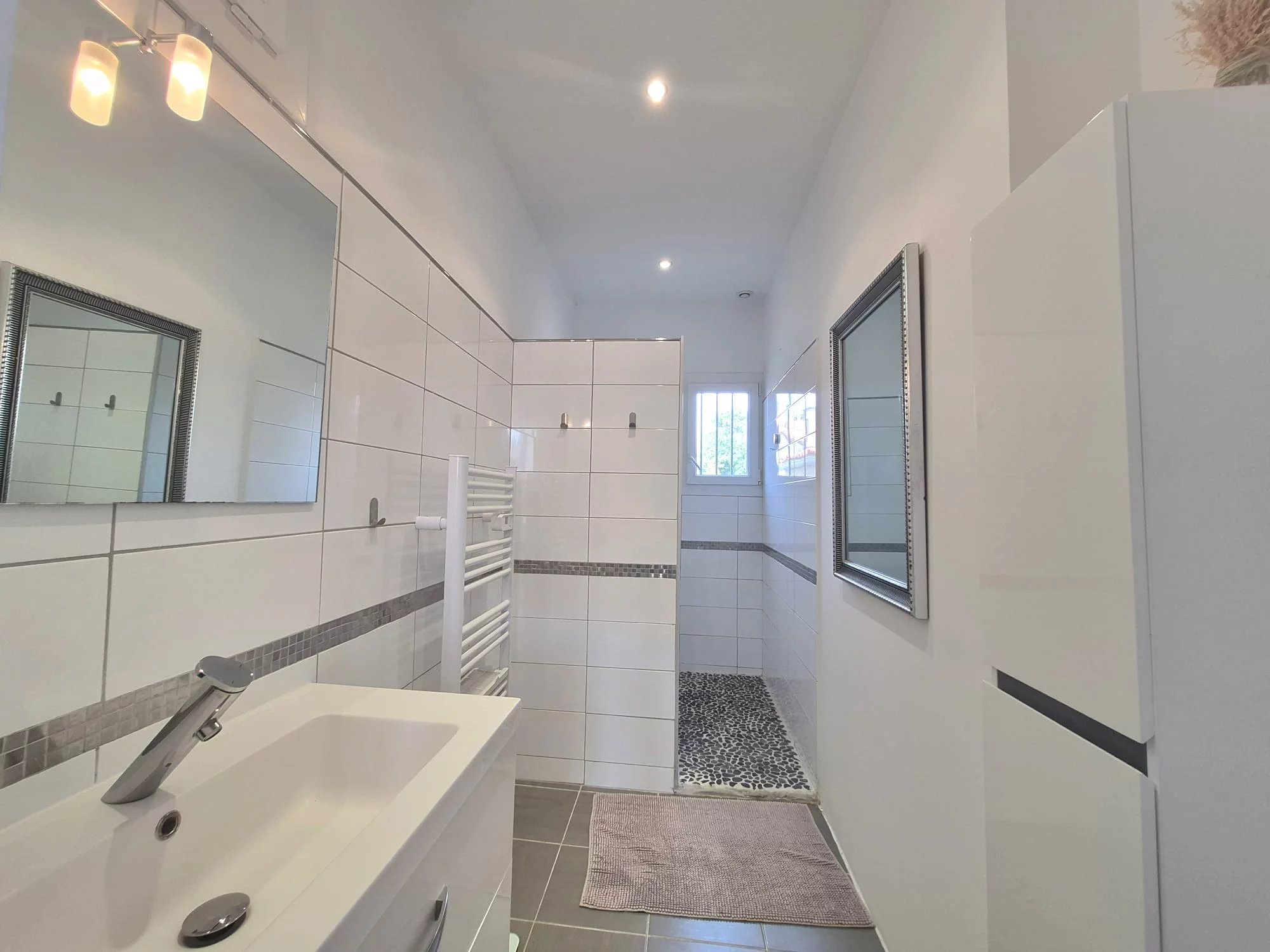 Elegant Townhouse with Pool Just Steps from Carcassonne’s Medieval City, Languedoc-Roussillon – France – BVI85592