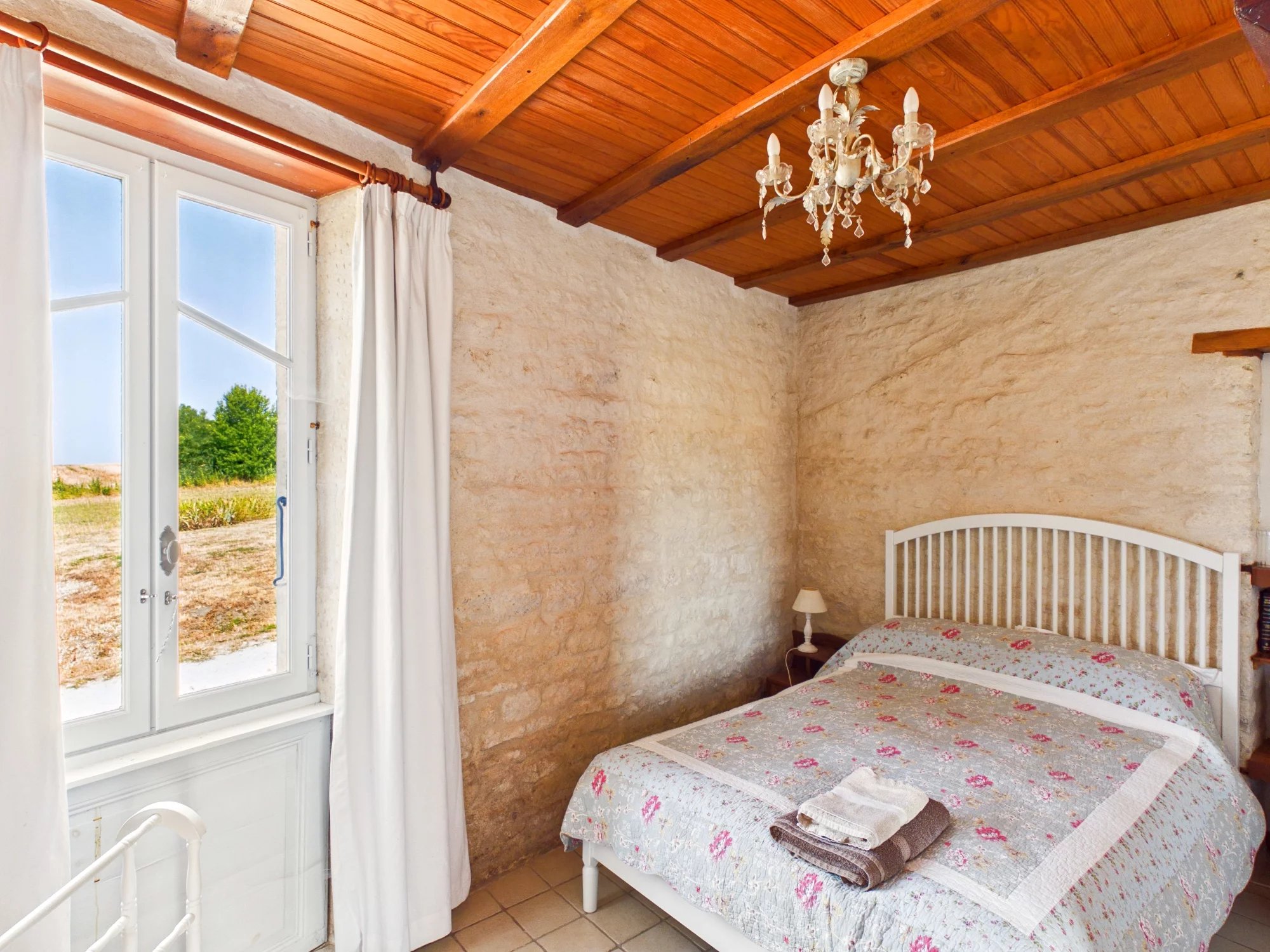 Character, Charm and Vineyard Views – A True French Country Haven, Poitou-Charentes – France – BVI81117