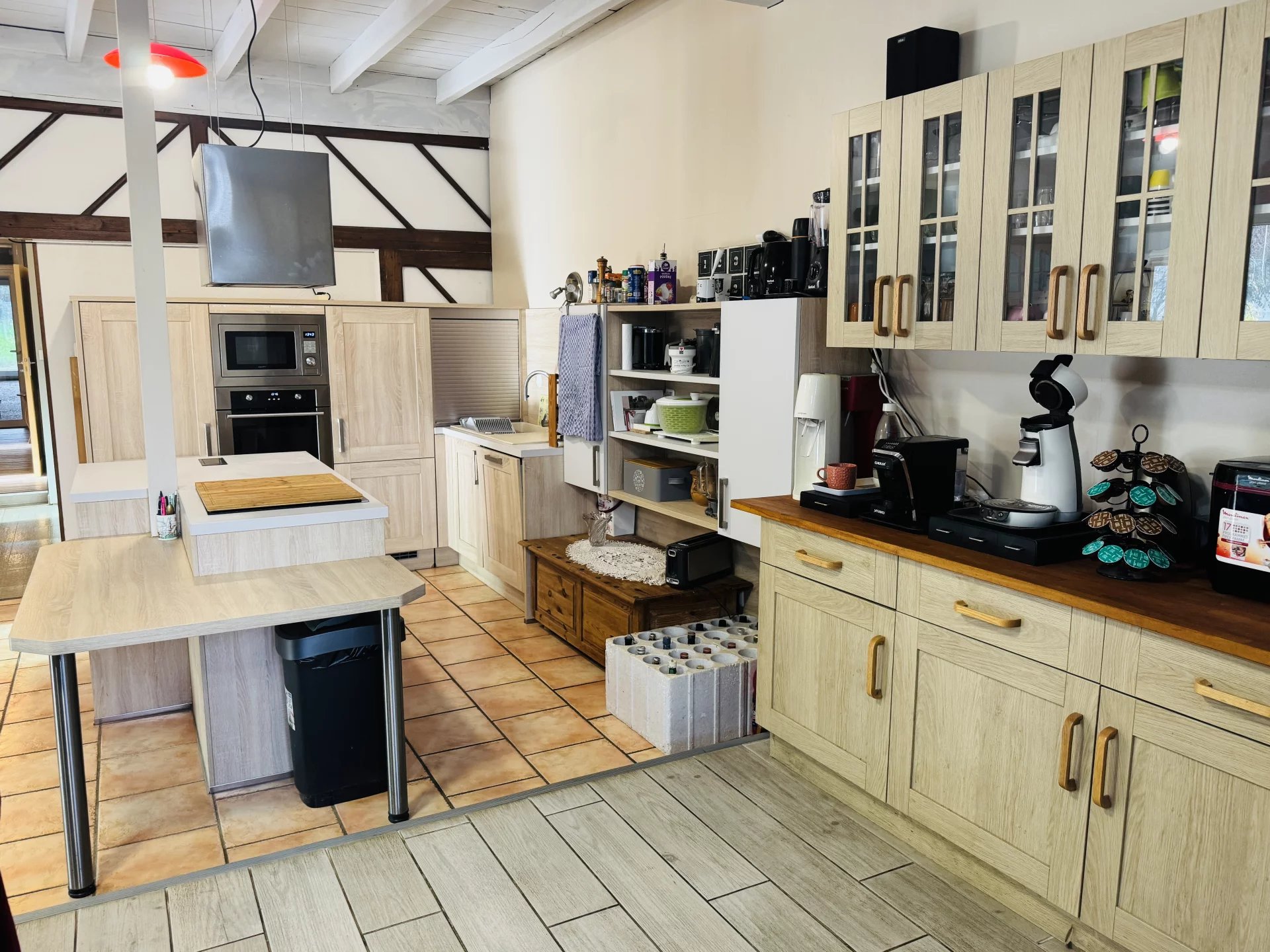 La Salvetat-Peyralès Property with Two Homes, Garden & Pool, Midi-Pyrénées – France – BVI83711