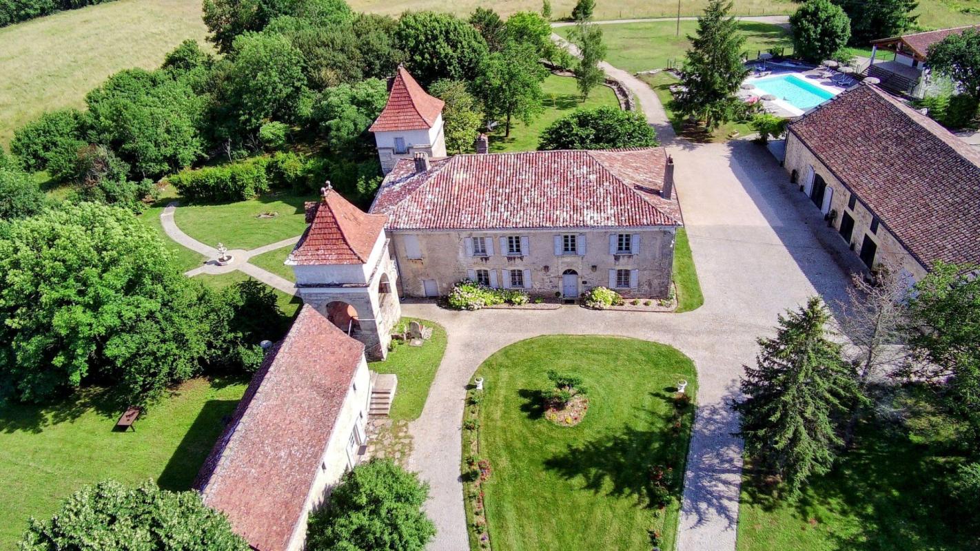 20 bedroom chateau in Saint Antonin Noble Val, Tarn-et-Garonne, France