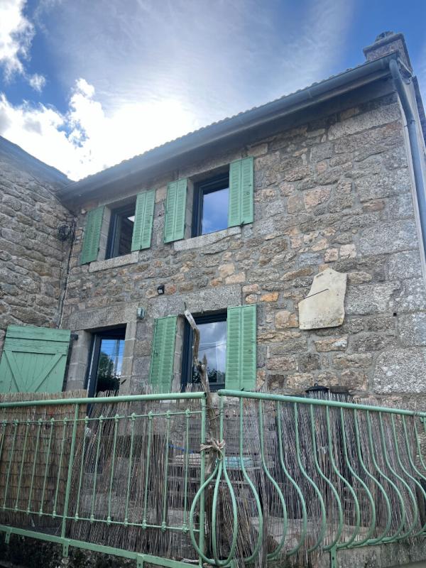 3 bedroom maison de village in Peyre En Aubrac, Lozère, France