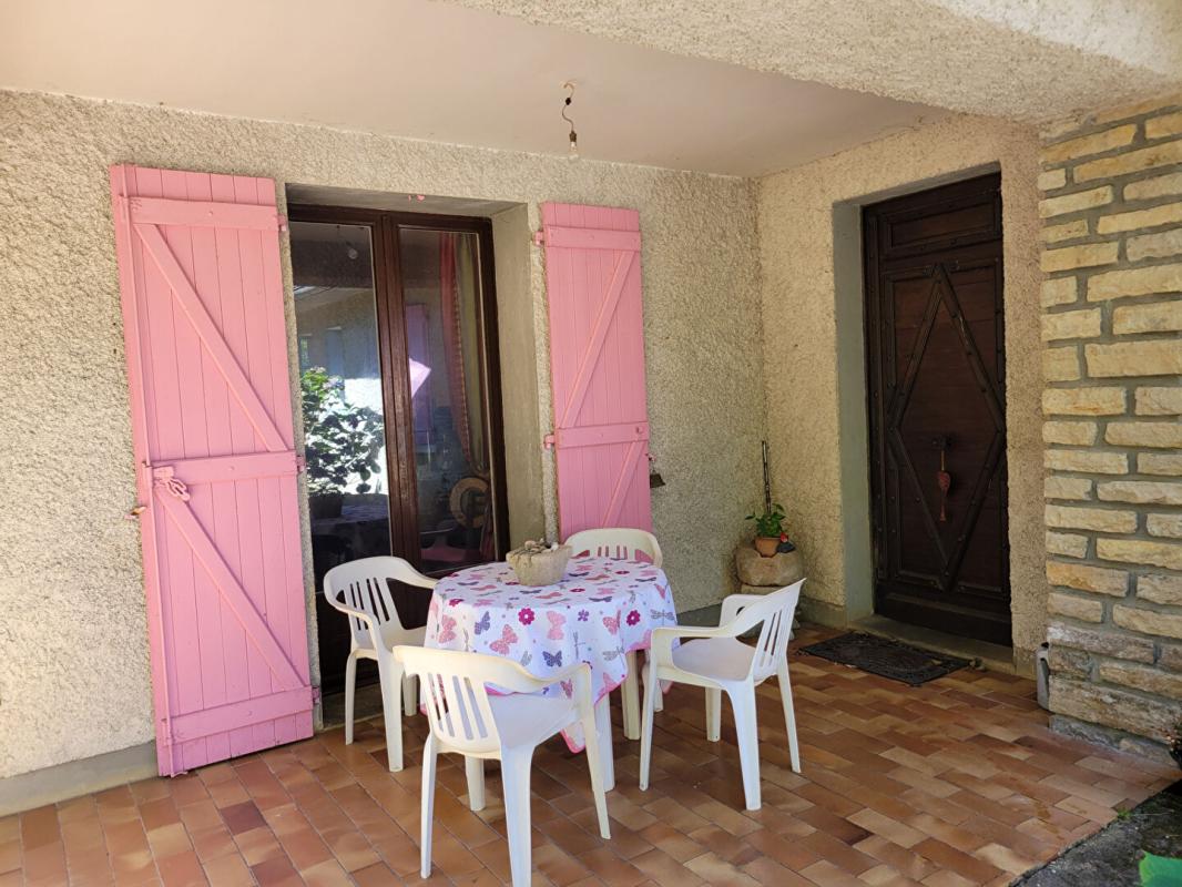 8 bedroom propriete in Vailhourles, Aveyron, France