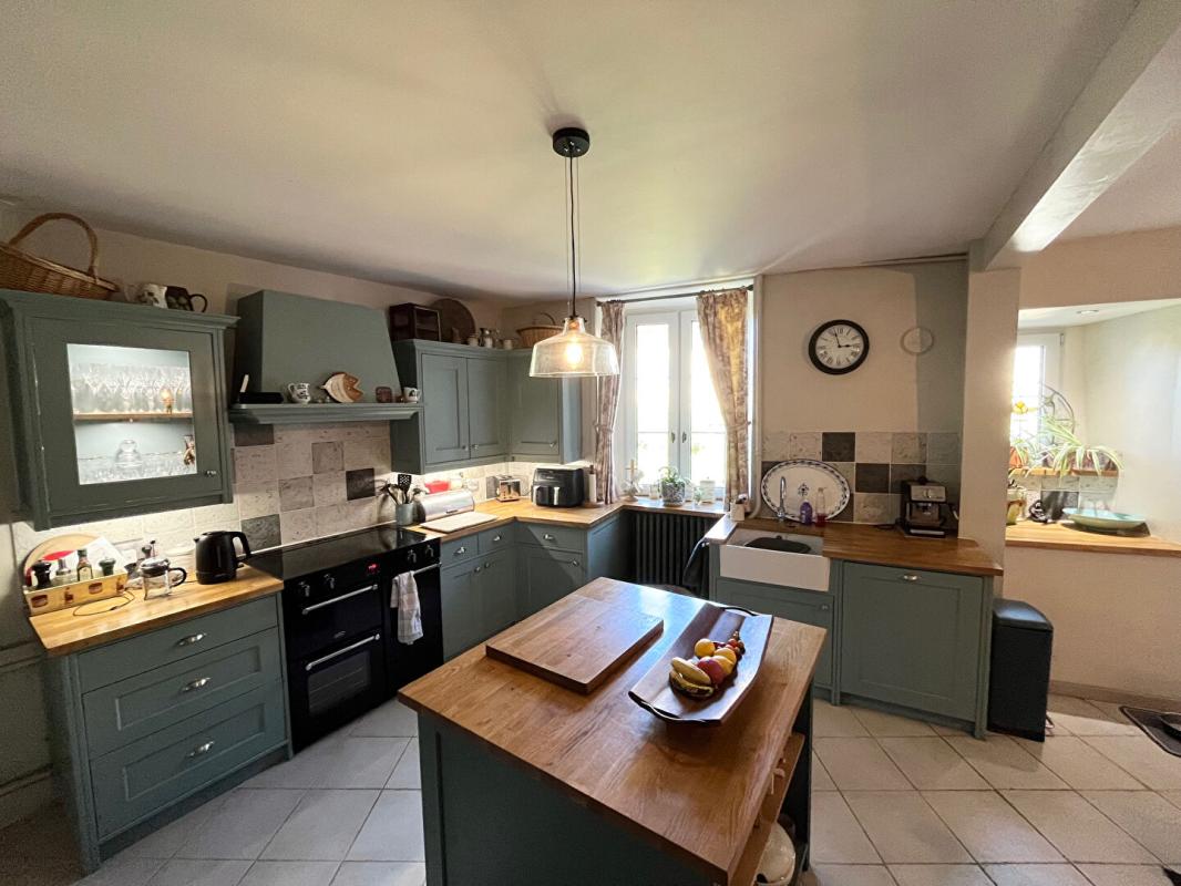 4 bedroom maison in Confolens, Charente, France