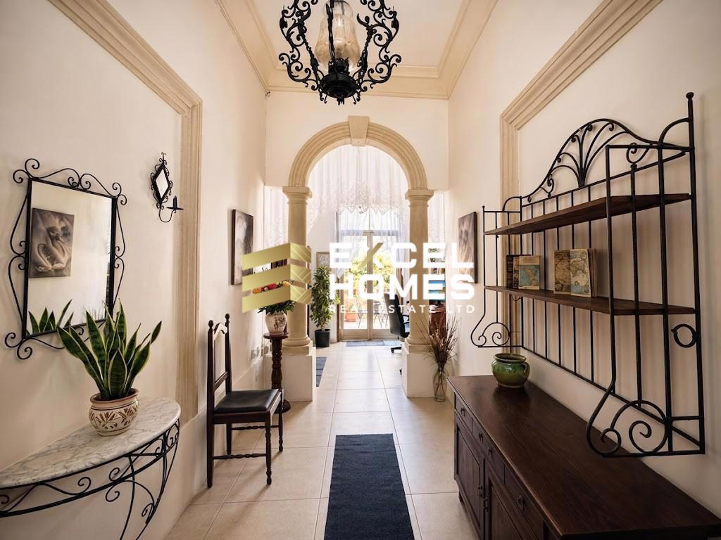 3 bedroom Townhouse in Senglea (Isla), Malta – 69348