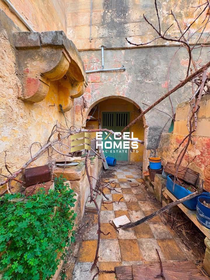 4 bedroom Character House in Dingli, Malta – 69326