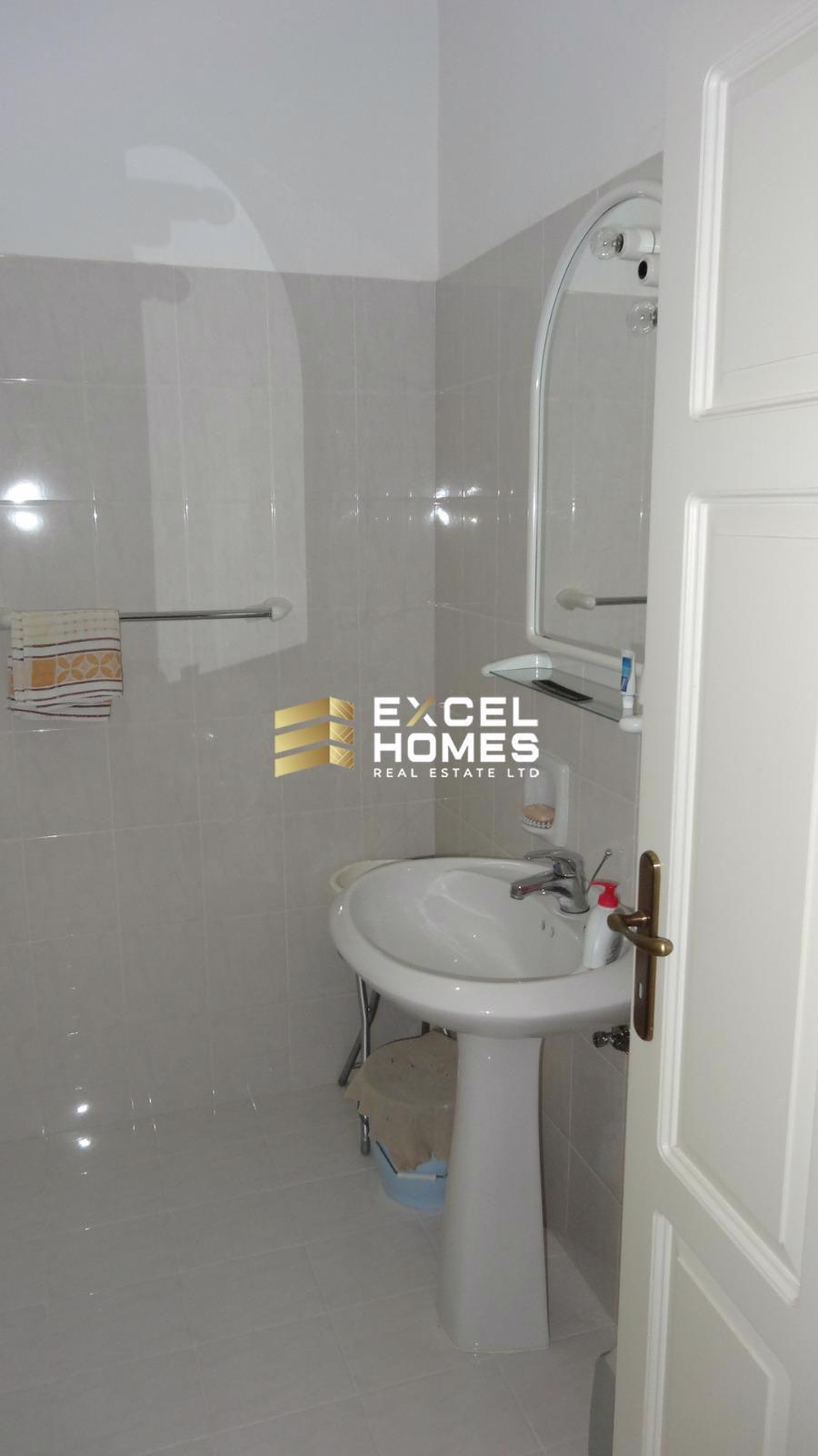 3 bedroom Apartment in Ghajnsielem, Malta – 69308