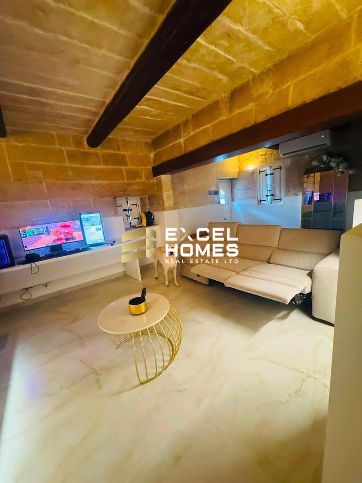 4 bedroom Farmhouse in Birzebbugia, Malta – 69290