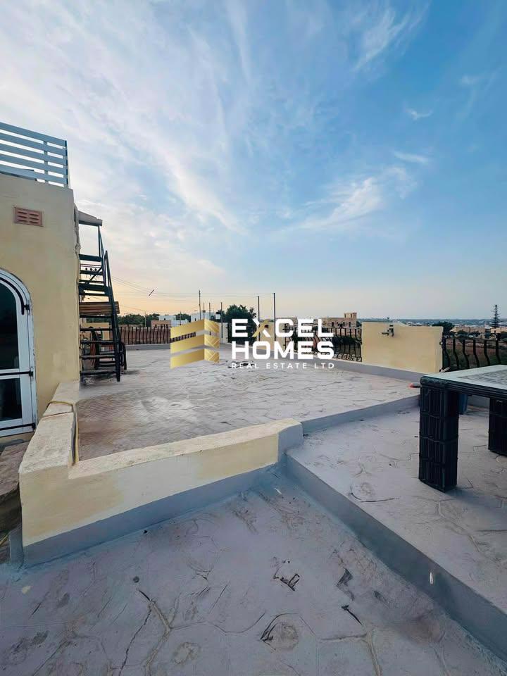 4 bedroom Farmhouse in Birzebbugia, Malta – 69290