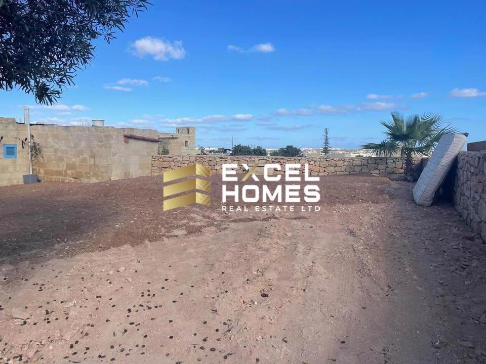 4 bedroom Farmhouse in Birzebbugia, Malta – 69290