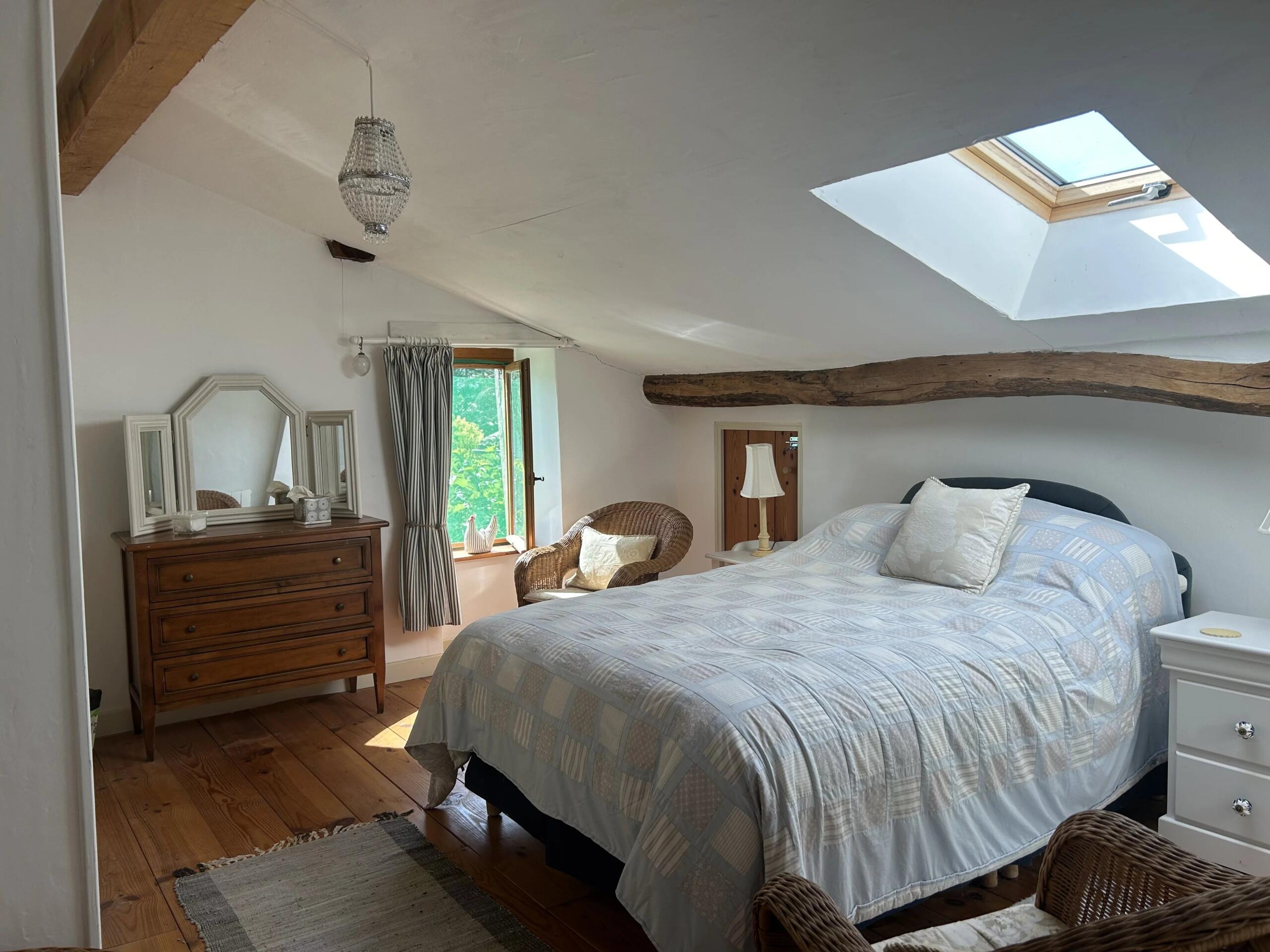 Character farmhouse with beautiful countryside views near Goas and Beaumont-de-Lomagne, Midi-Pyrénées – France – BVI86342