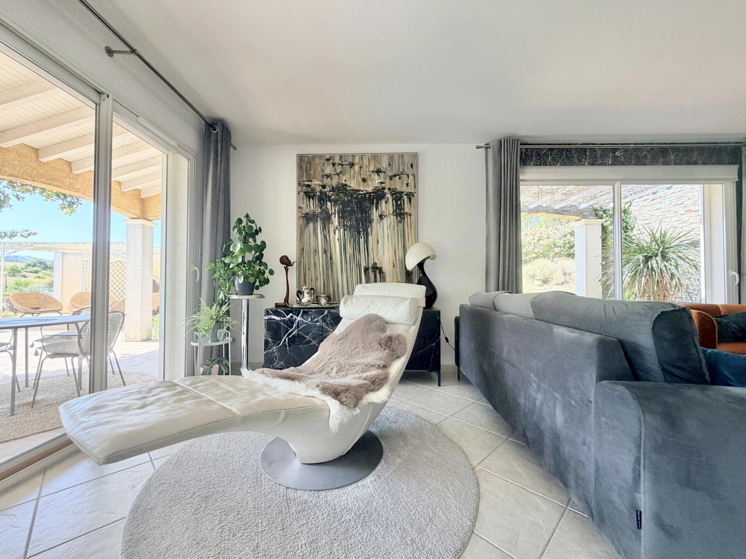 Elegant Mediterranean-style villa close to Lac de la Cavayère and Carcassonne, Languedoc-Roussillon – France – BVI86629