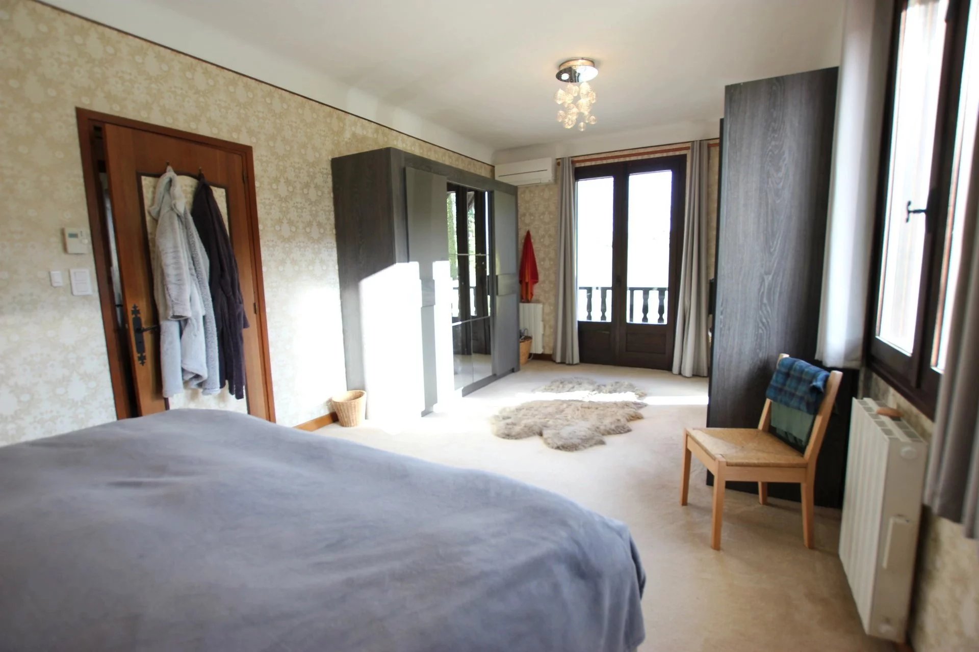 High quality detached house with a pool in magnificent private grounds, Midi-Pyrénées – France – BVI85597