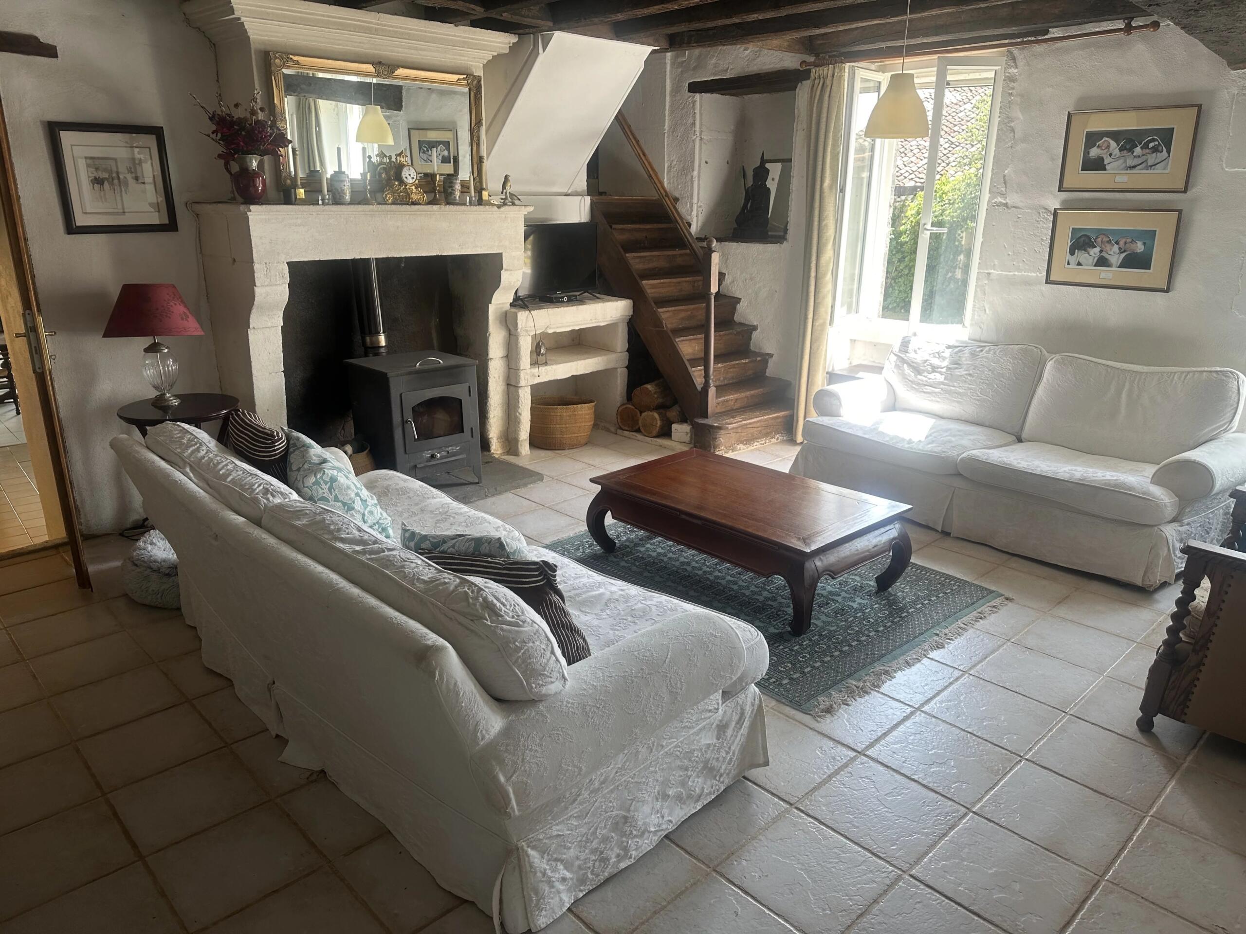 Charming 3 Bed/3 bath Stone Village Property, Poitou-Charentes – France – BVI86740