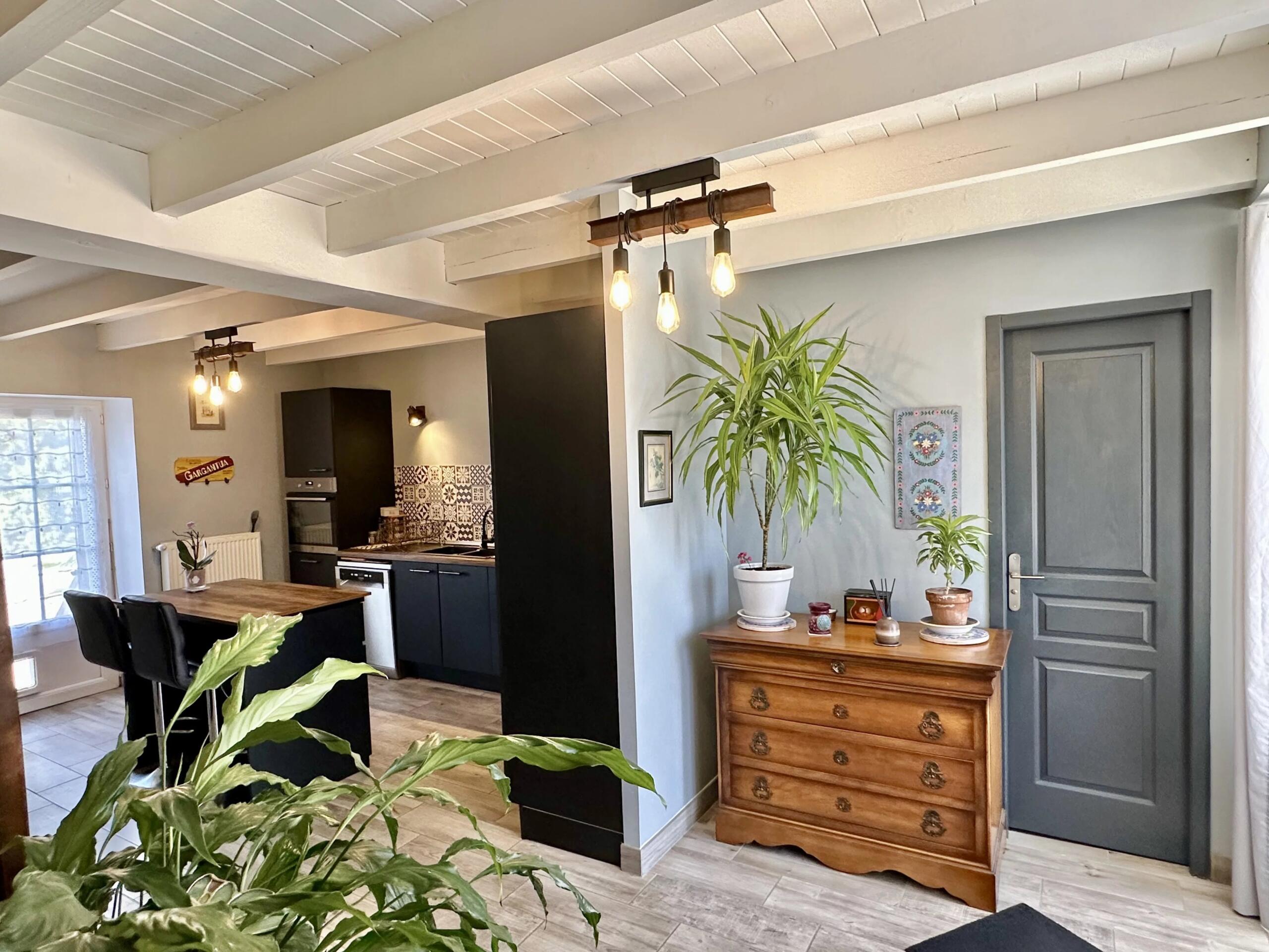 Beautifully Renovated Character Home with Stunning Kitchen, Enclosed Garden and 4 Bedrooms, Poitou-Charentes – France – BVI86138